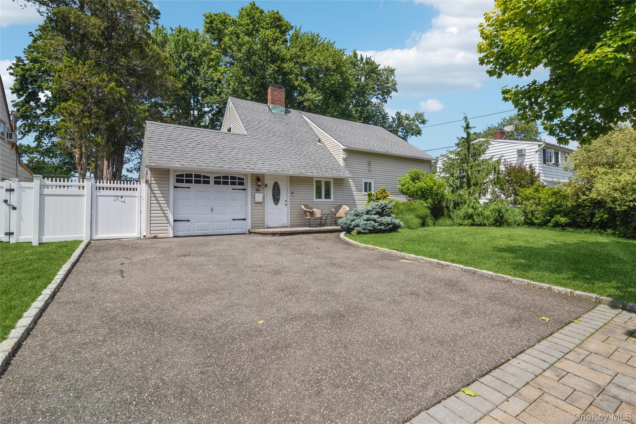 45 Abbot Lane Property Photo 2