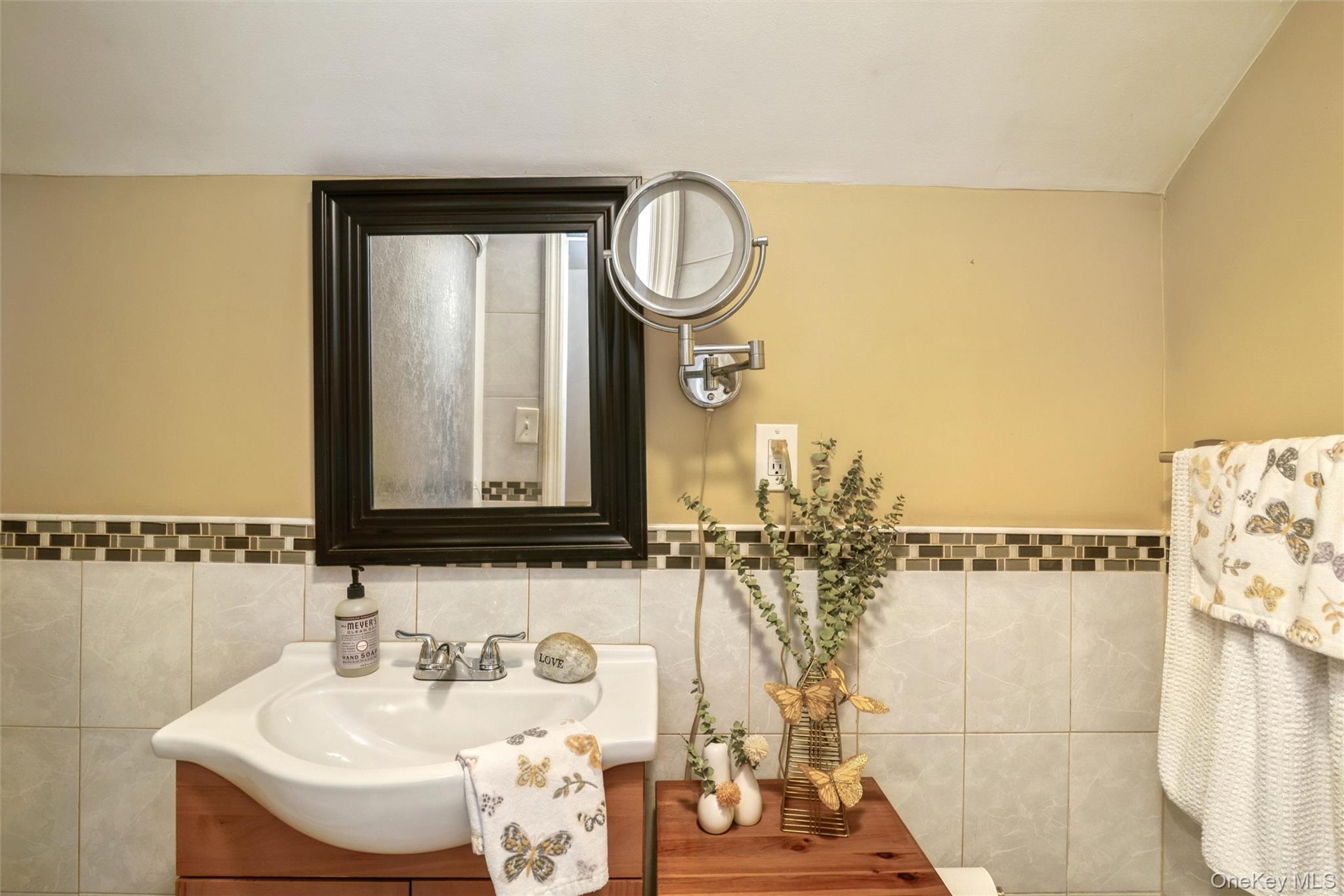 45 Abbot Lane Property Photo 25