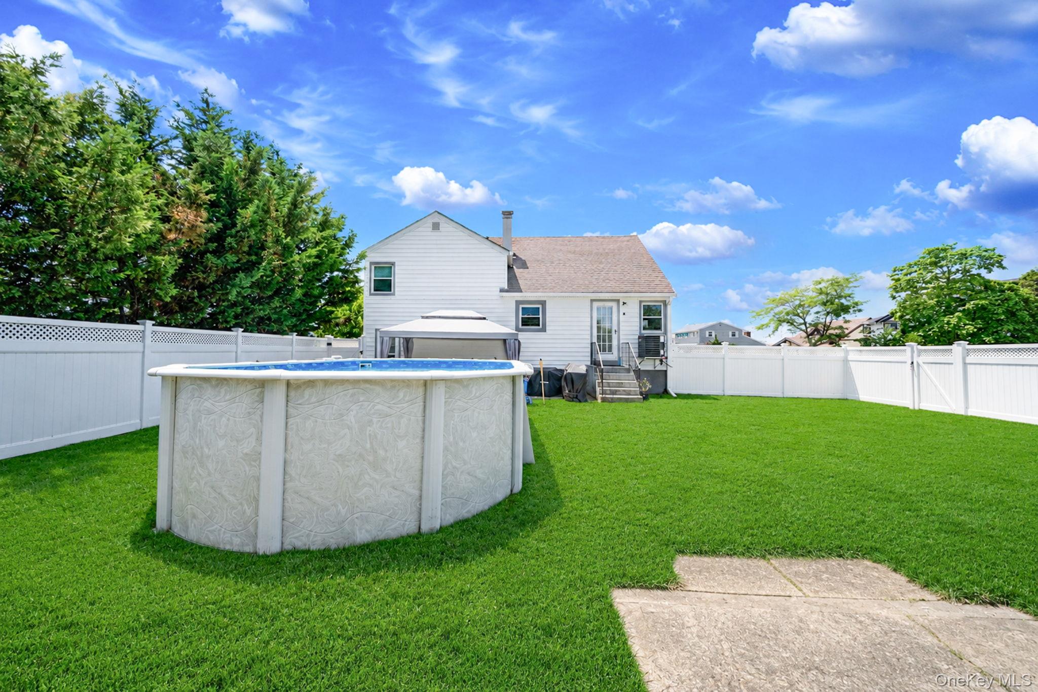 4 Martha Street Property Photo 6