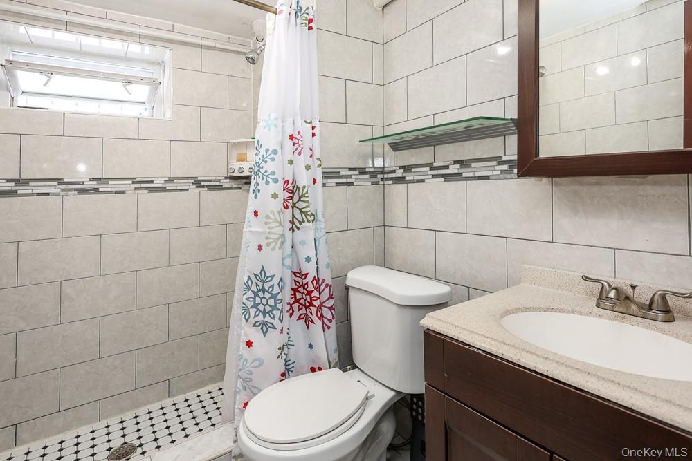 18348 Camden Avenue Property Photo 17