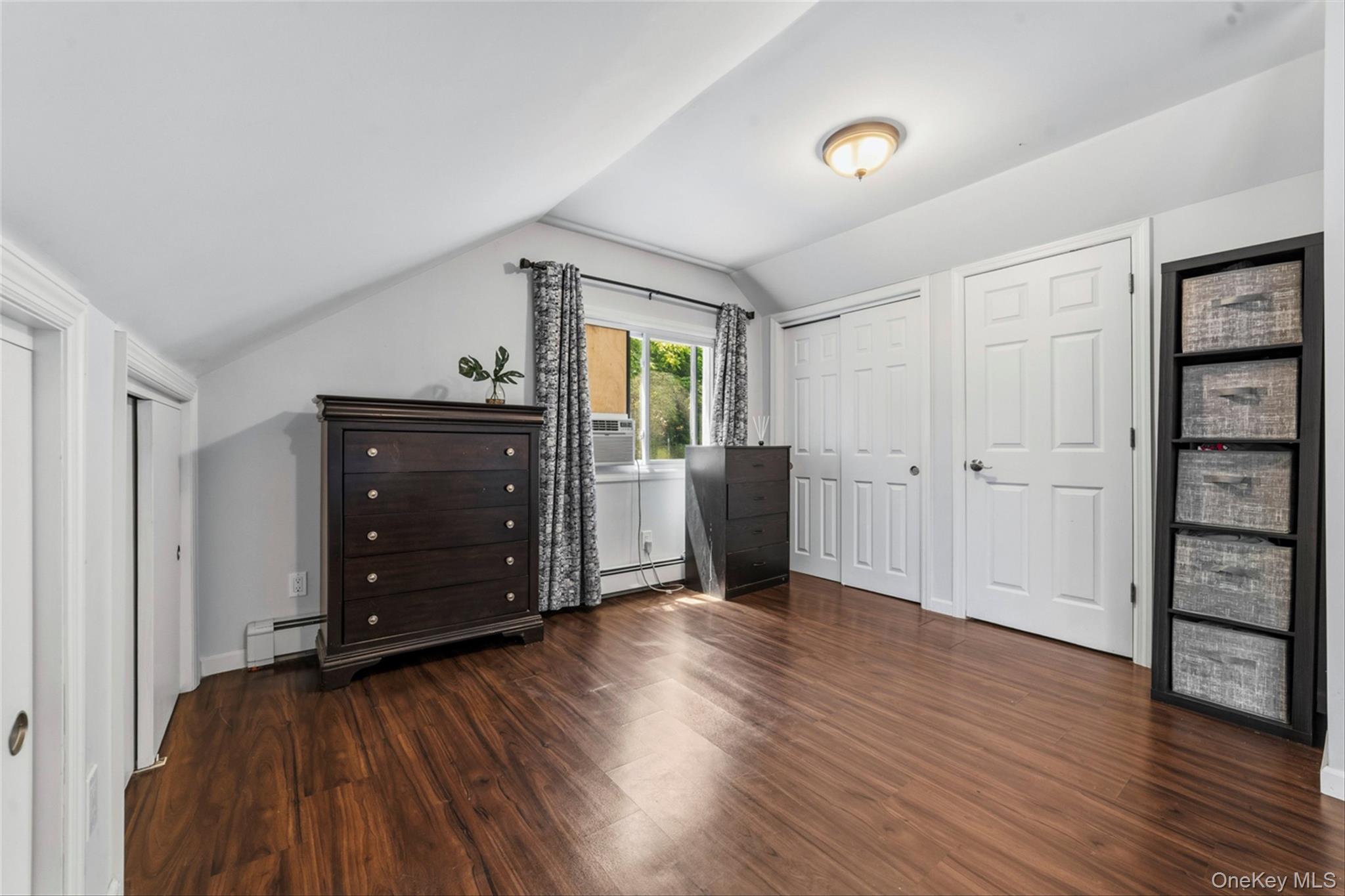 1463 Lincoln Terrace Property Photo 15