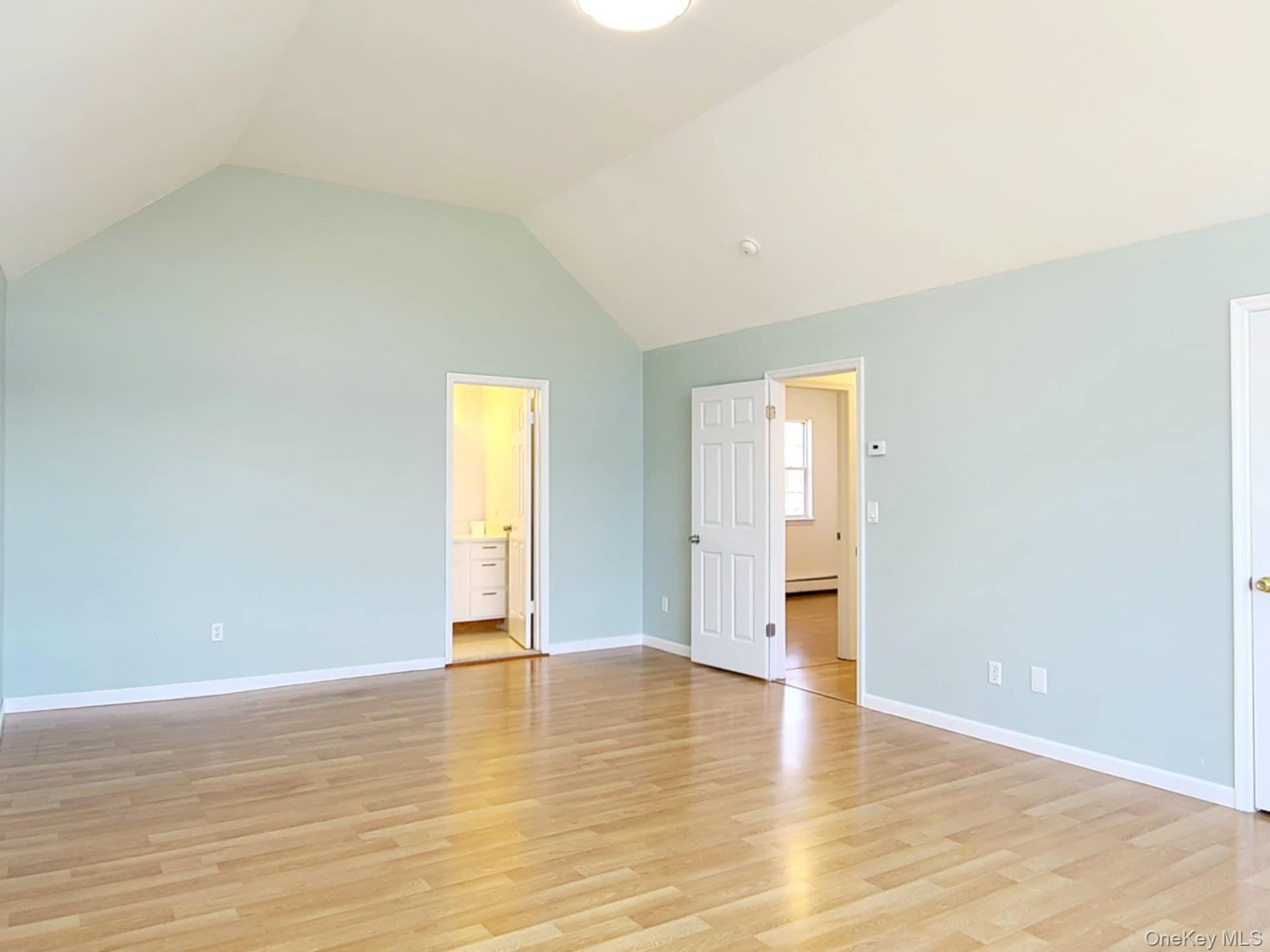 89 Railroad Avenue Property Photo 20