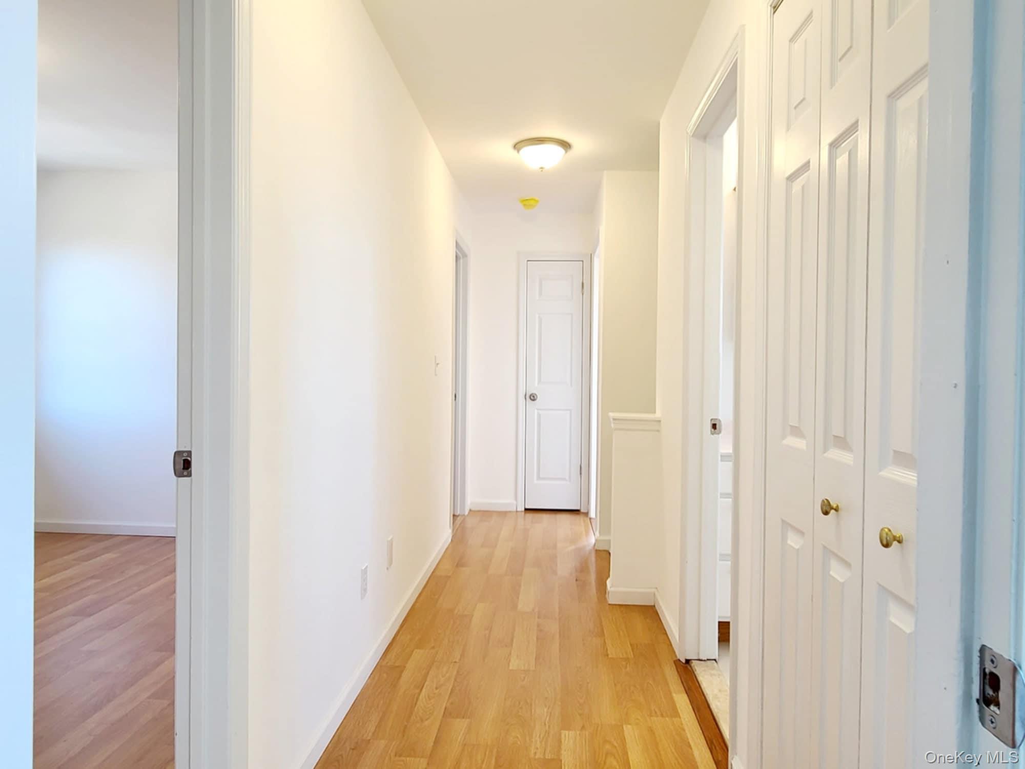 89 Railroad Avenue Property Photo 25