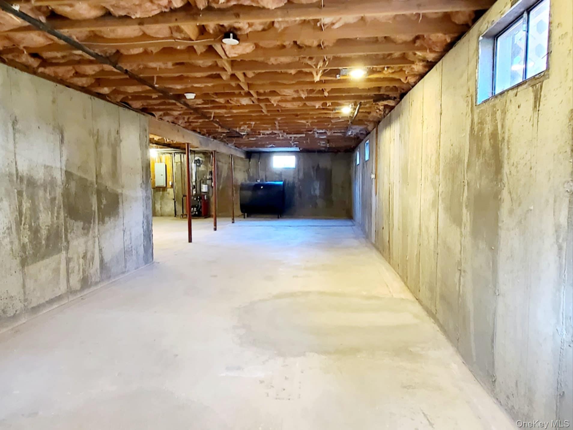 89 Railroad Avenue Property Photo 32