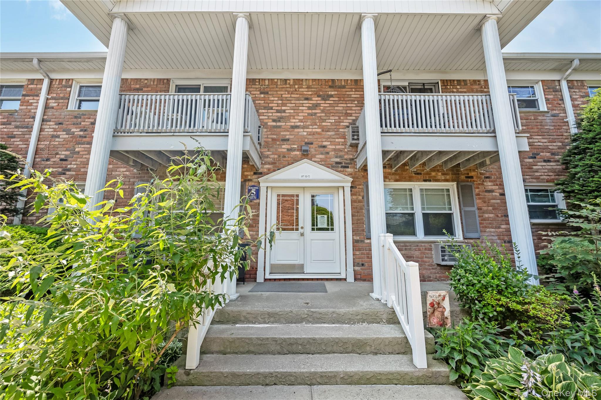 68 Fairharbor Drive 68 Property Photo 1
