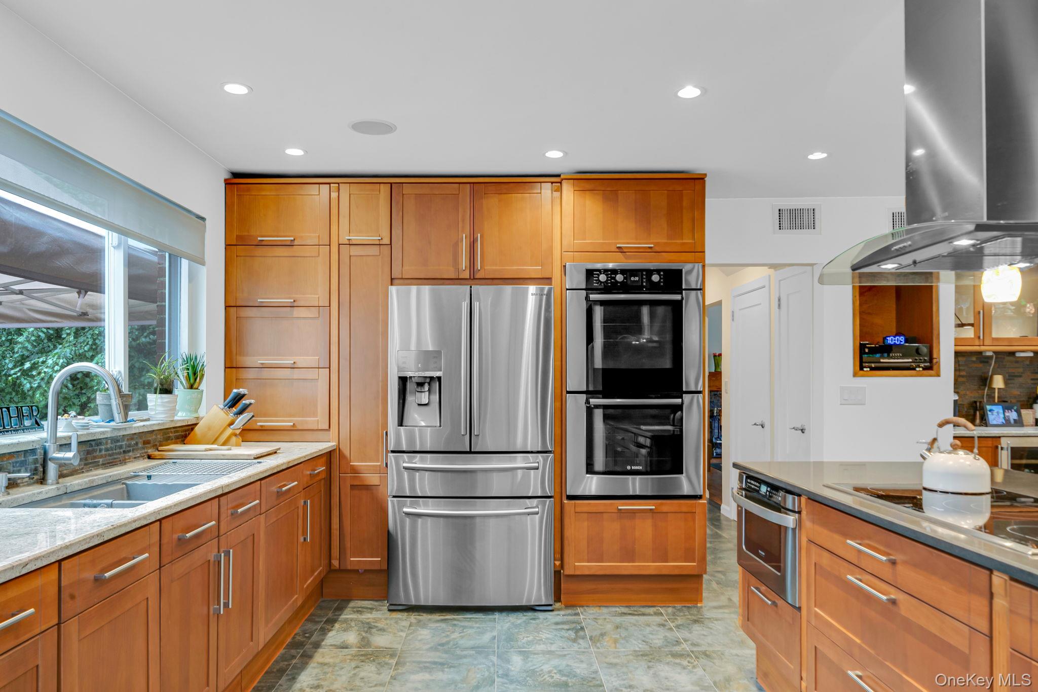 863 Richmond Road Property Photo 15