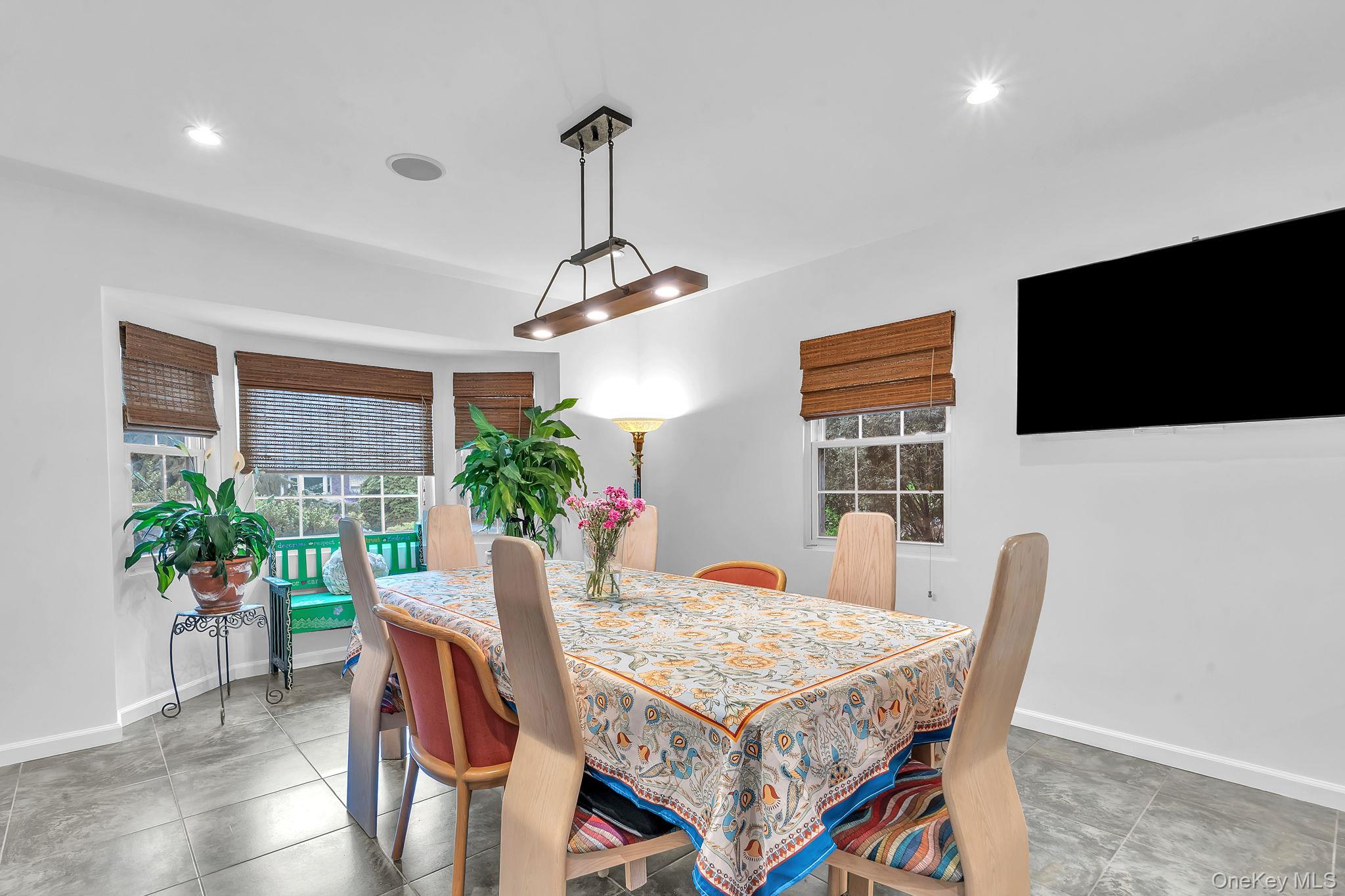 863 Richmond Road Property Photo 16
