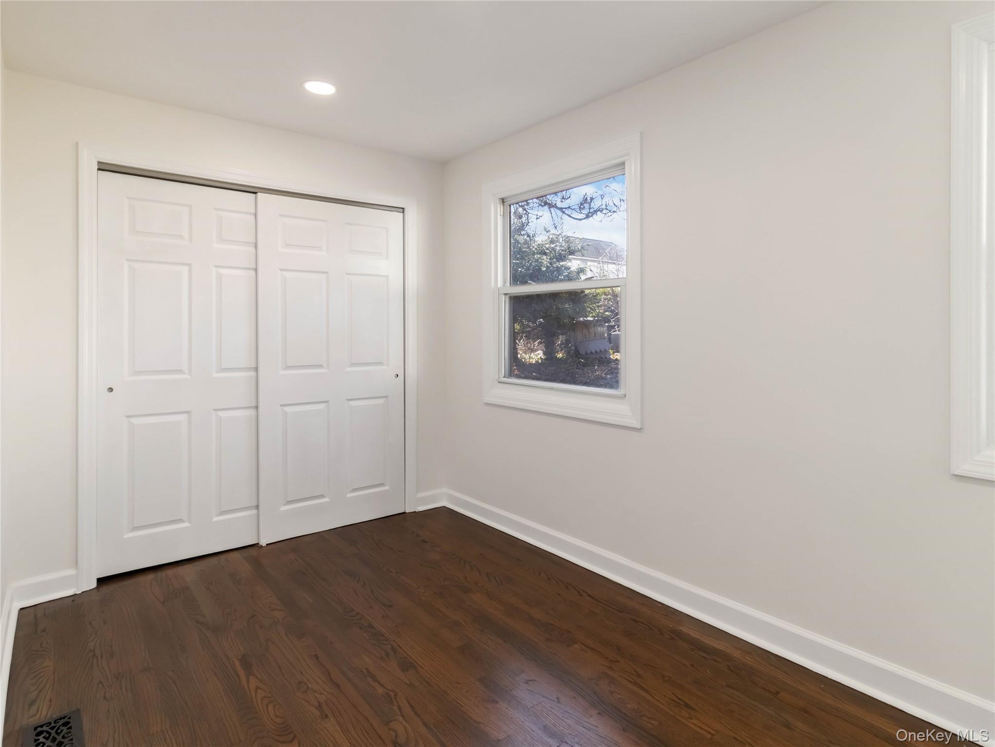 37 New Avenue Property Photo 8