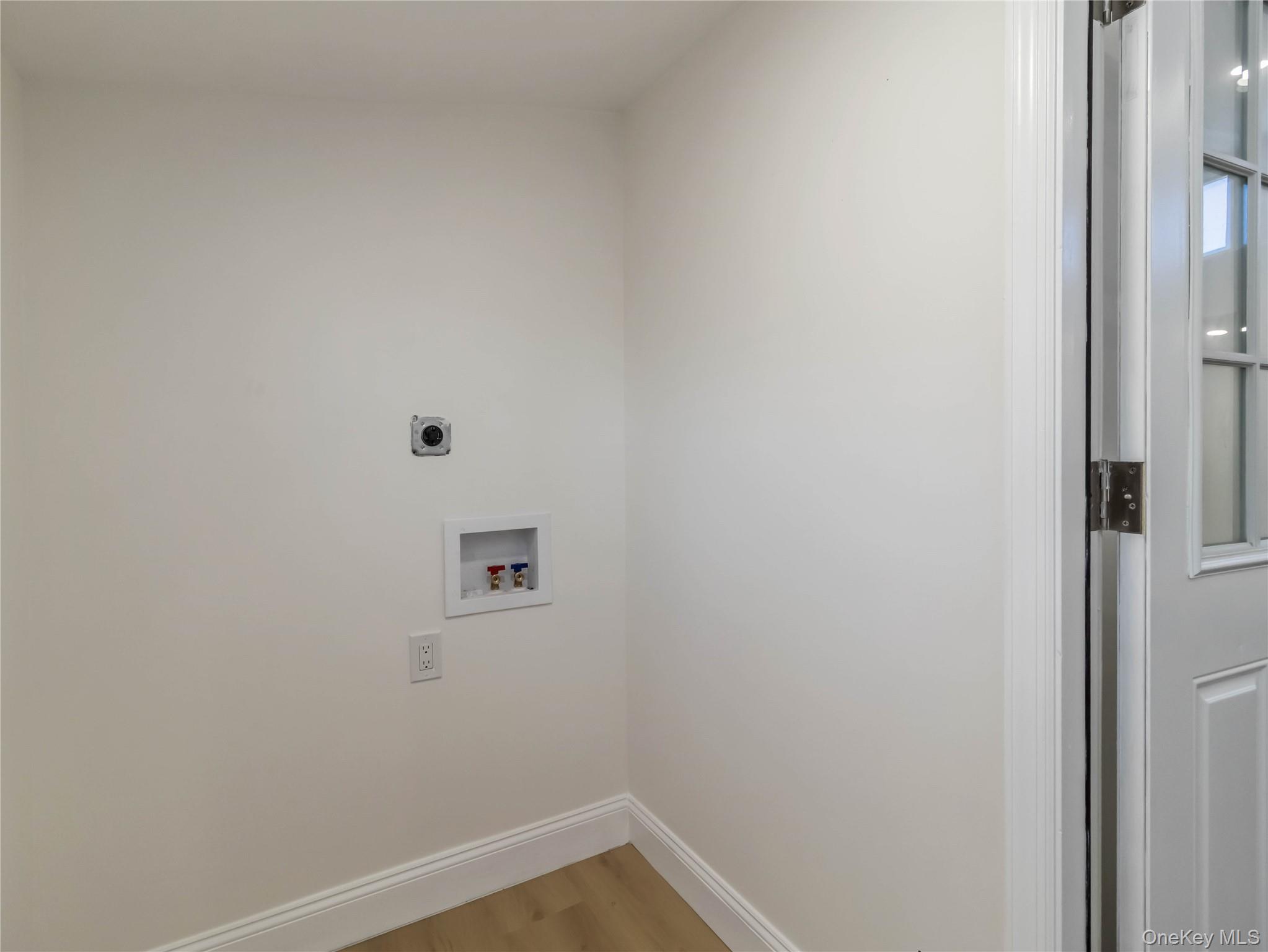 37 New Avenue Property Photo 14