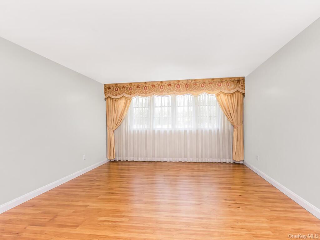 201 Shonnard Terrace Property Photo 2