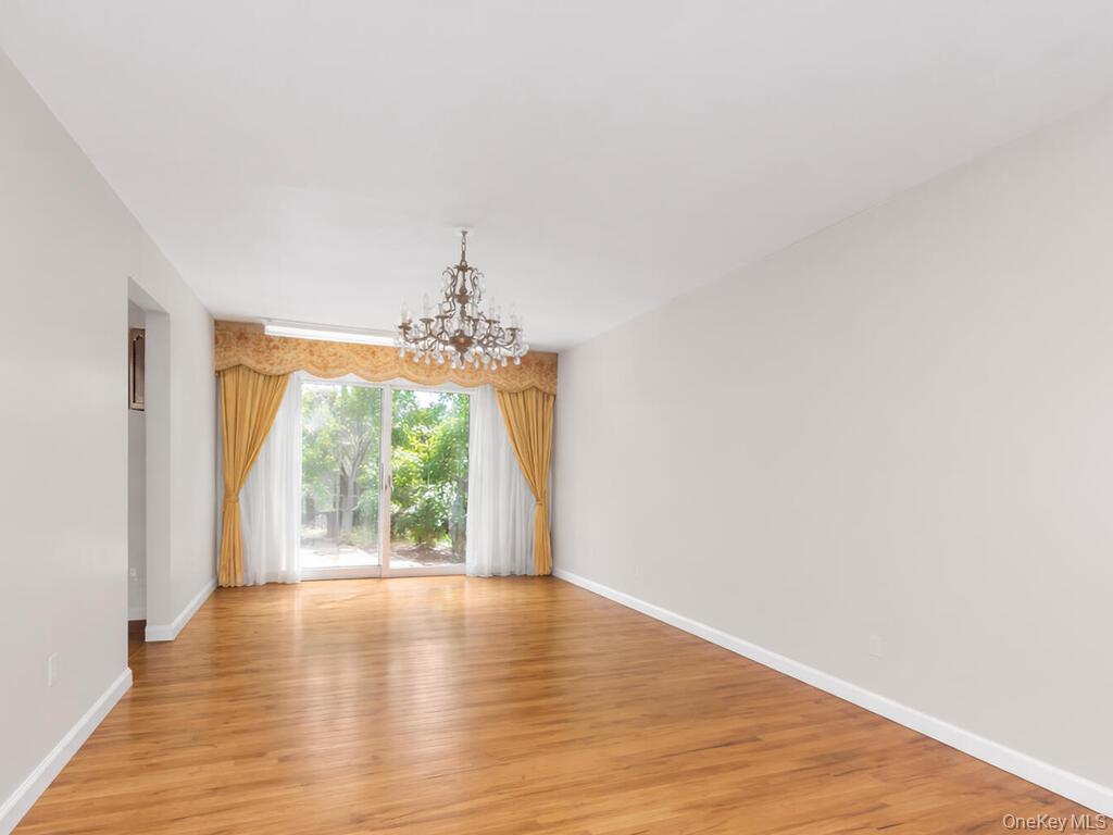 201 Shonnard Terrace Property Photo 3