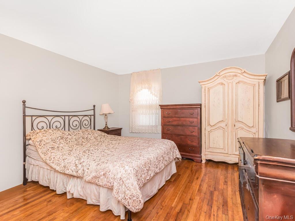 201 Shonnard Terrace Property Photo 6