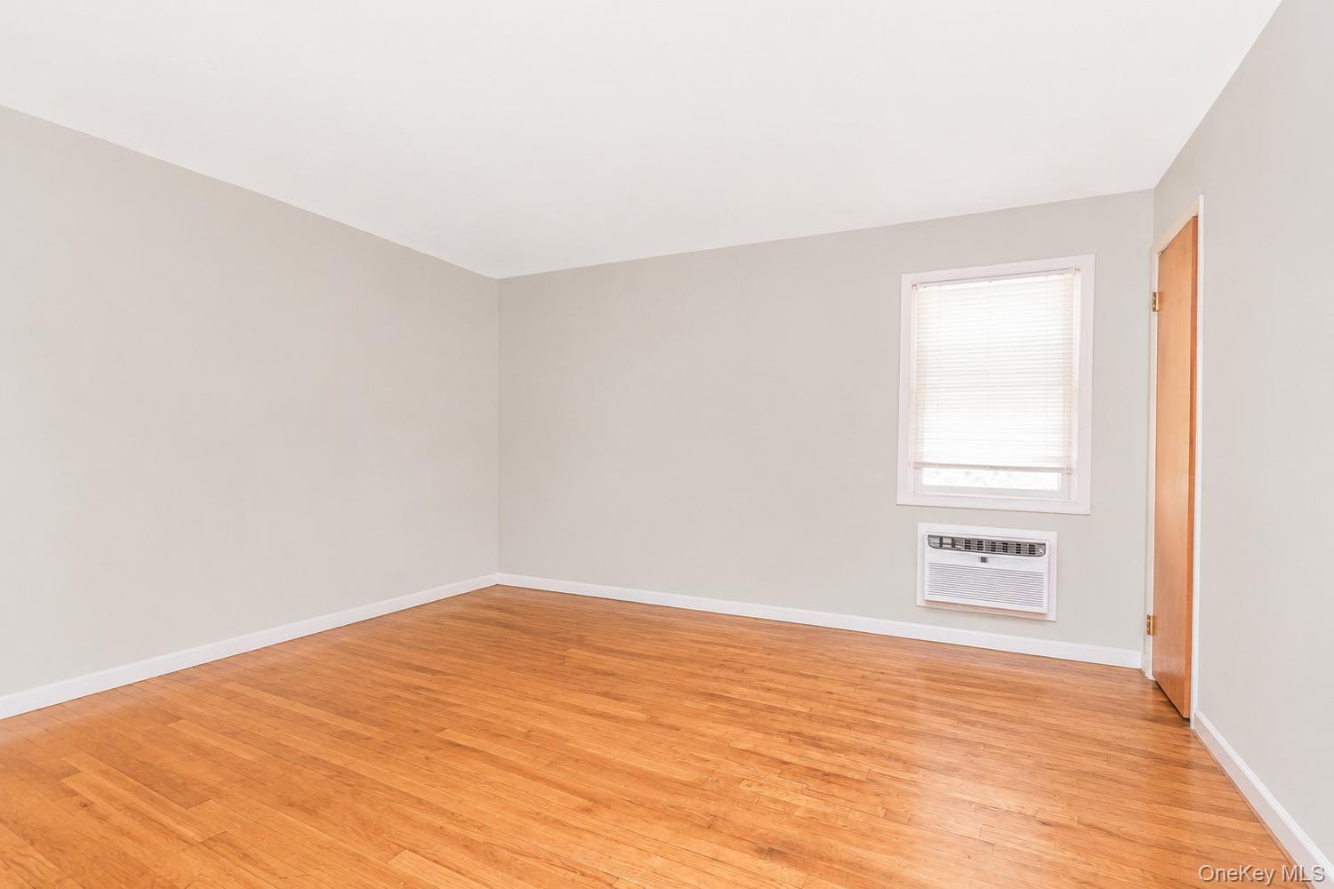 201 Shonnard Terrace Property Photo 7