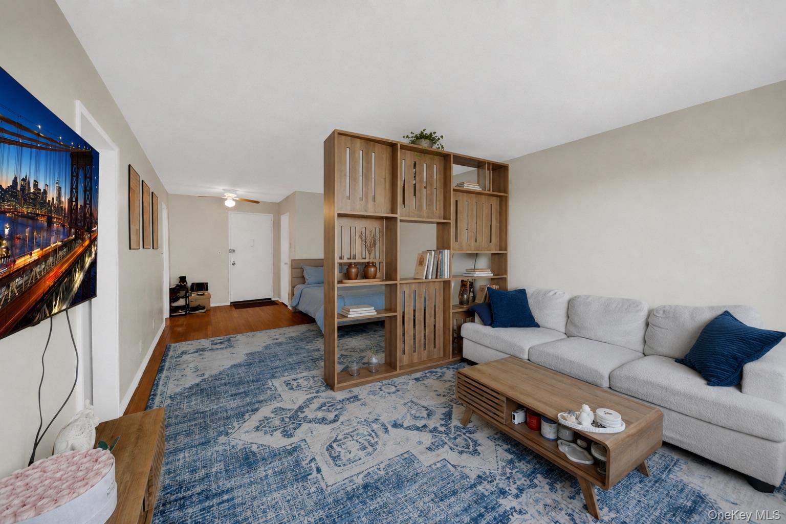 370 Westchester Avenue 3m Property Photo 3
