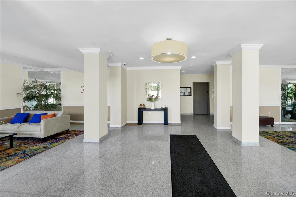 370 Westchester Avenue 3m Property Photo 11