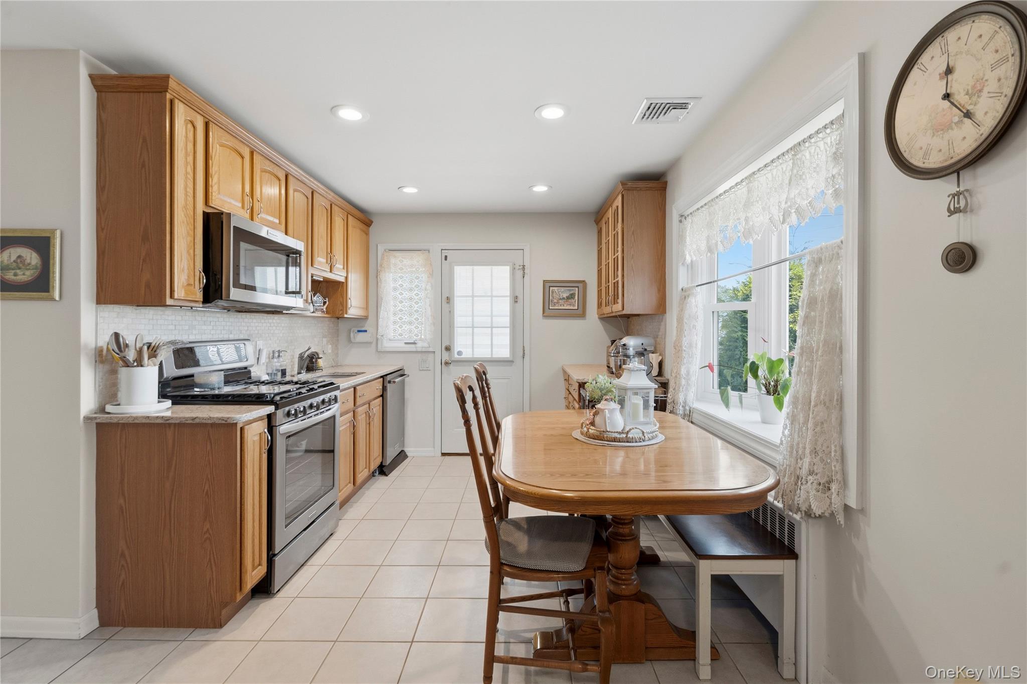 36 Liszt Street Property Photo 4