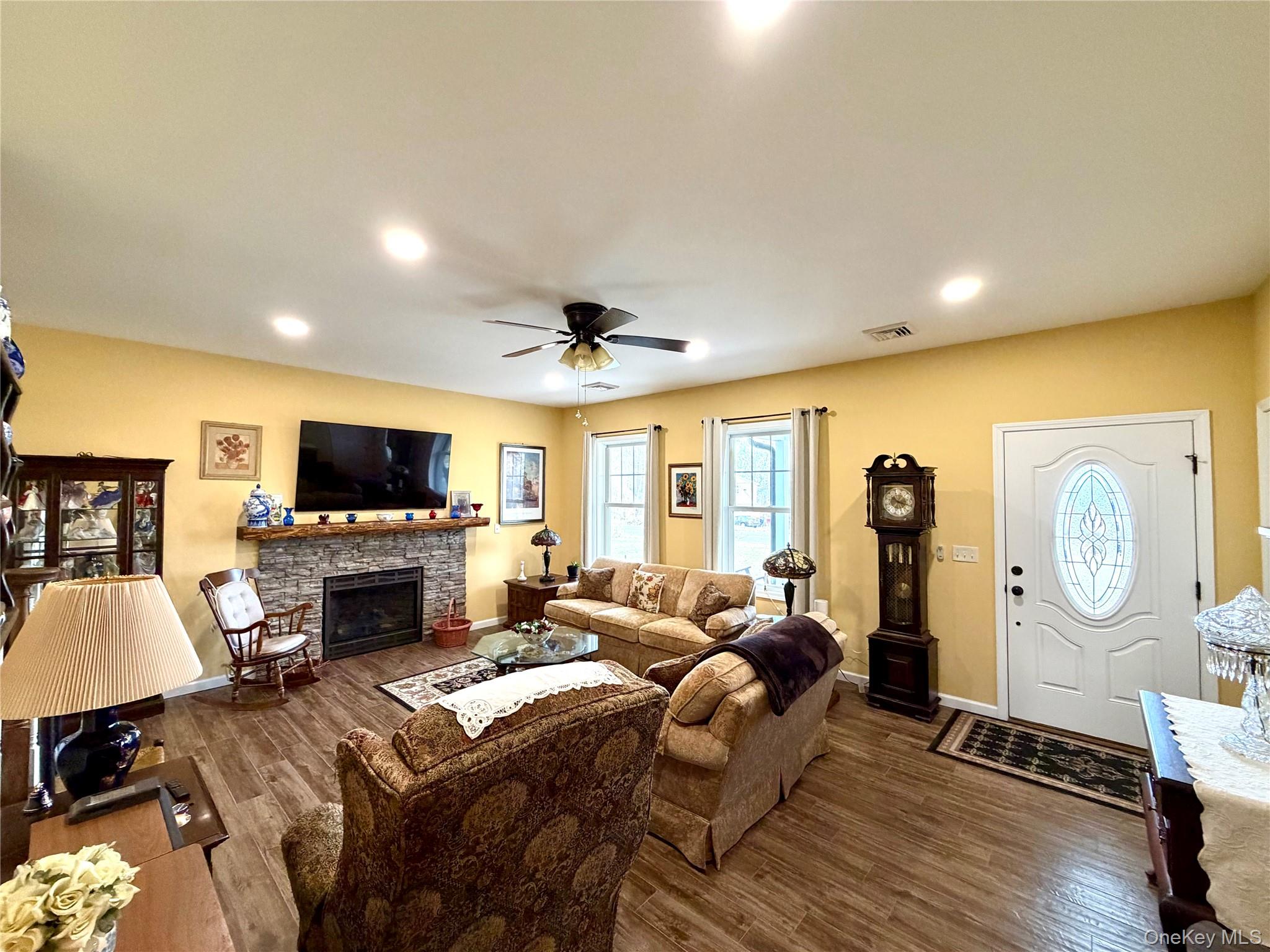 155 Willow Tree Road Property Photo 6