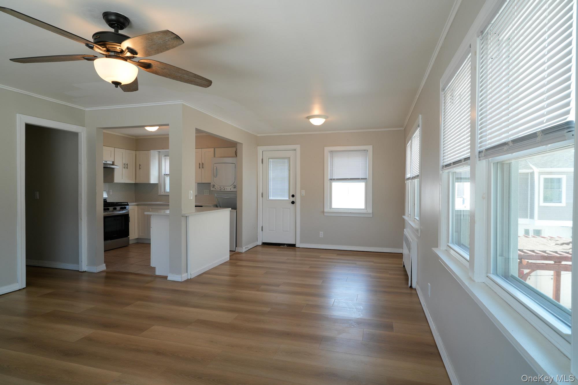 59 Troy Avenue Upper Property Photo 2