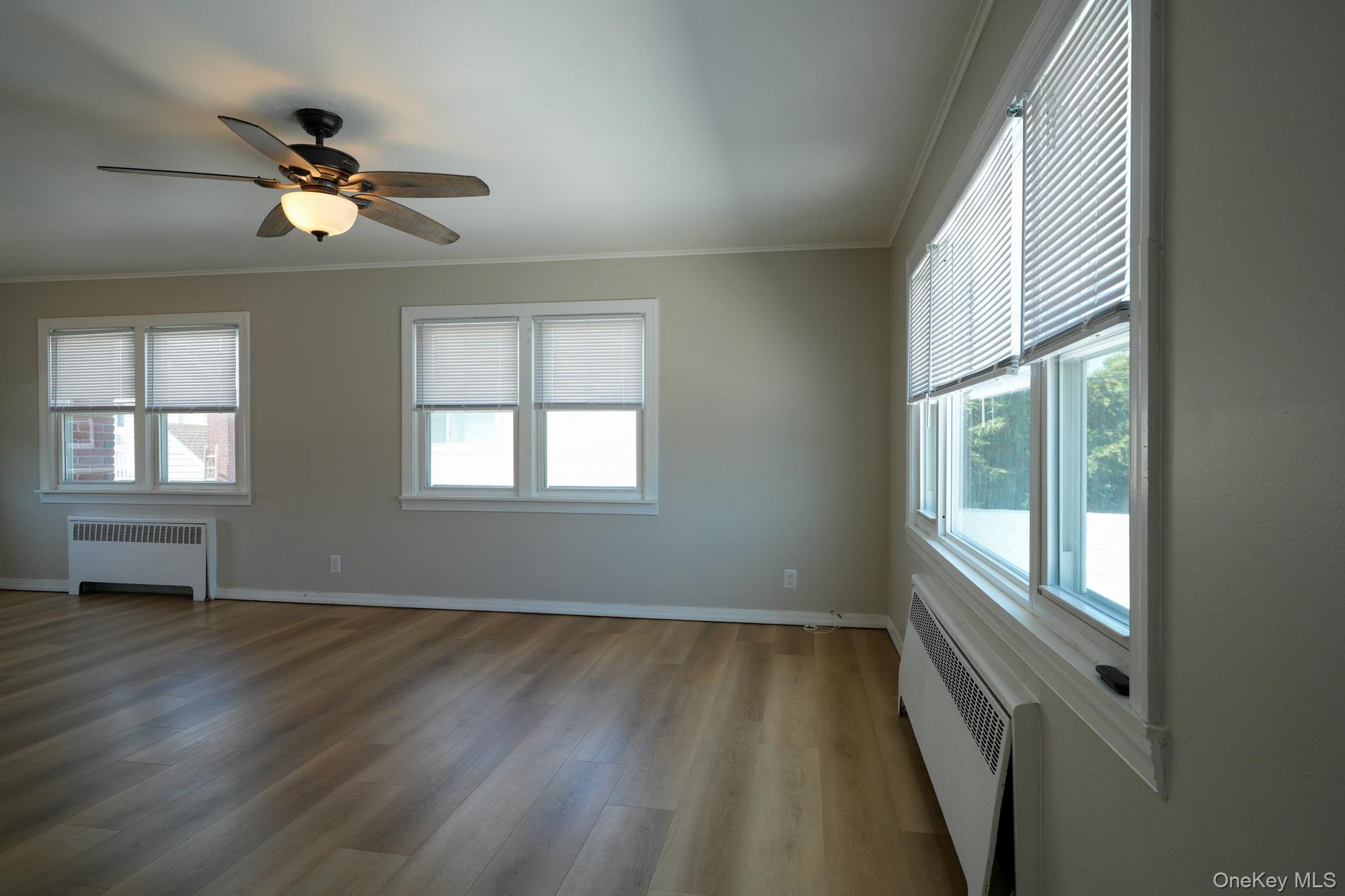 59 Troy Avenue Upper Property Photo 3