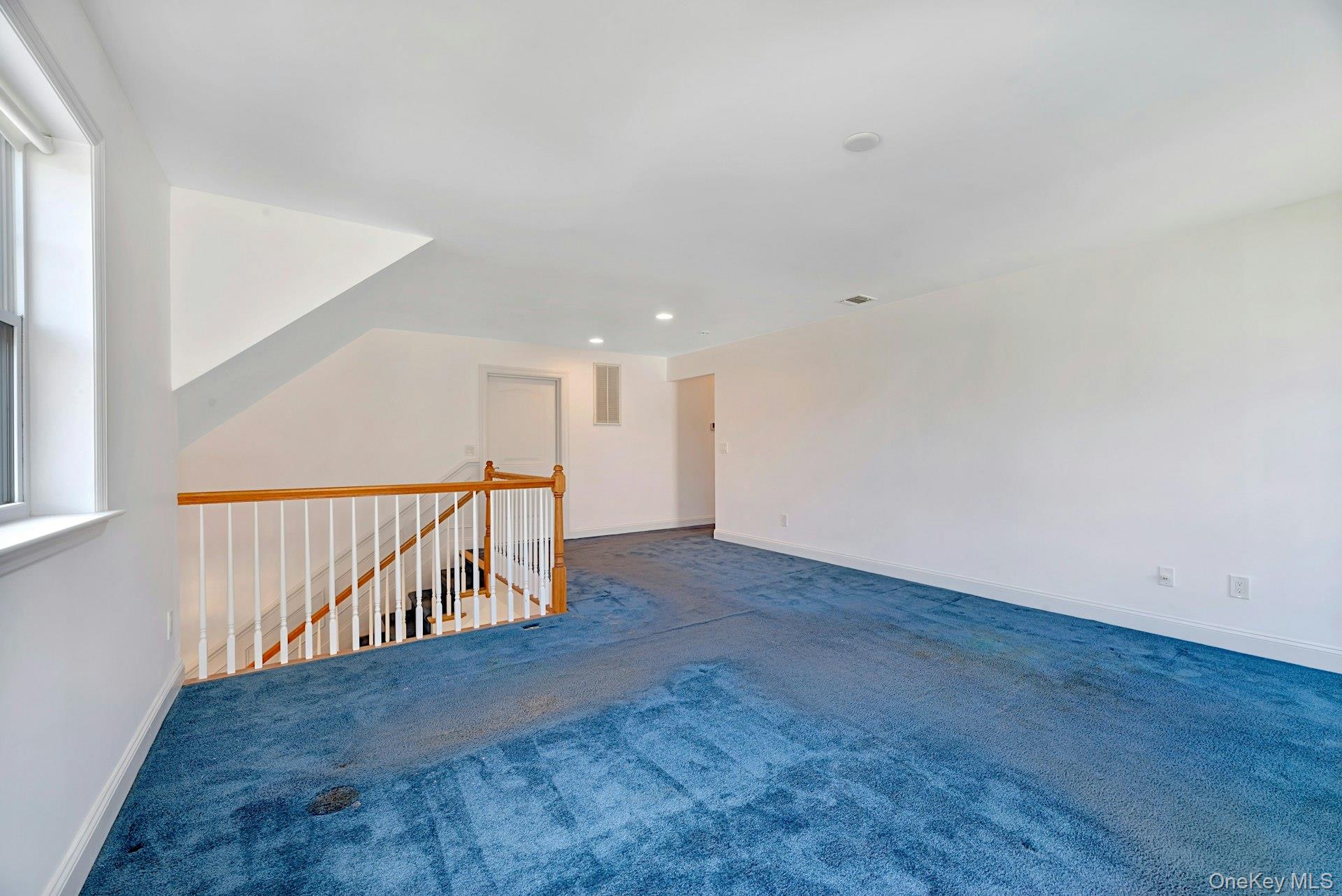 159 Stoneleigh Drive Property Photo 17