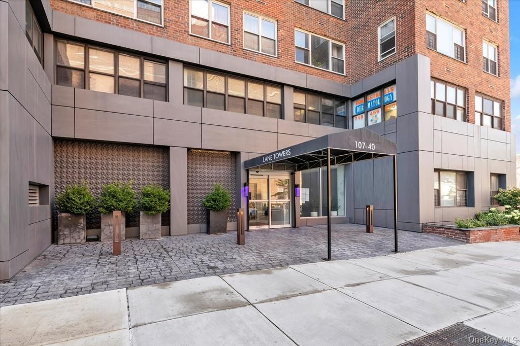 107-40 Queens Boulevard 12G Property Photo 1