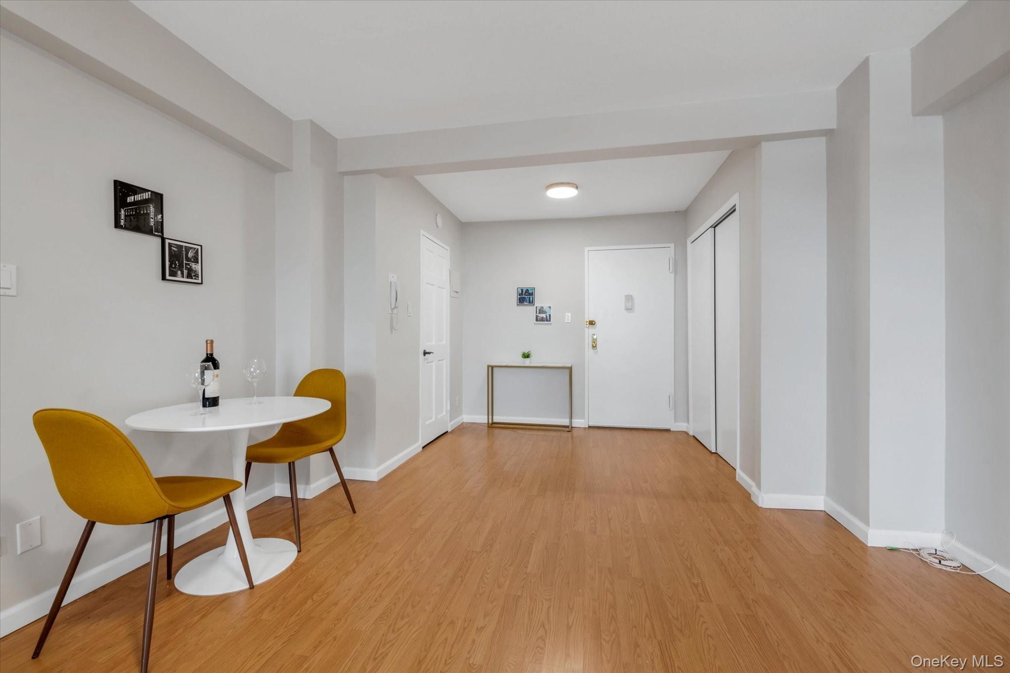 107-40 Queens Boulevard 12g Property Photo 5