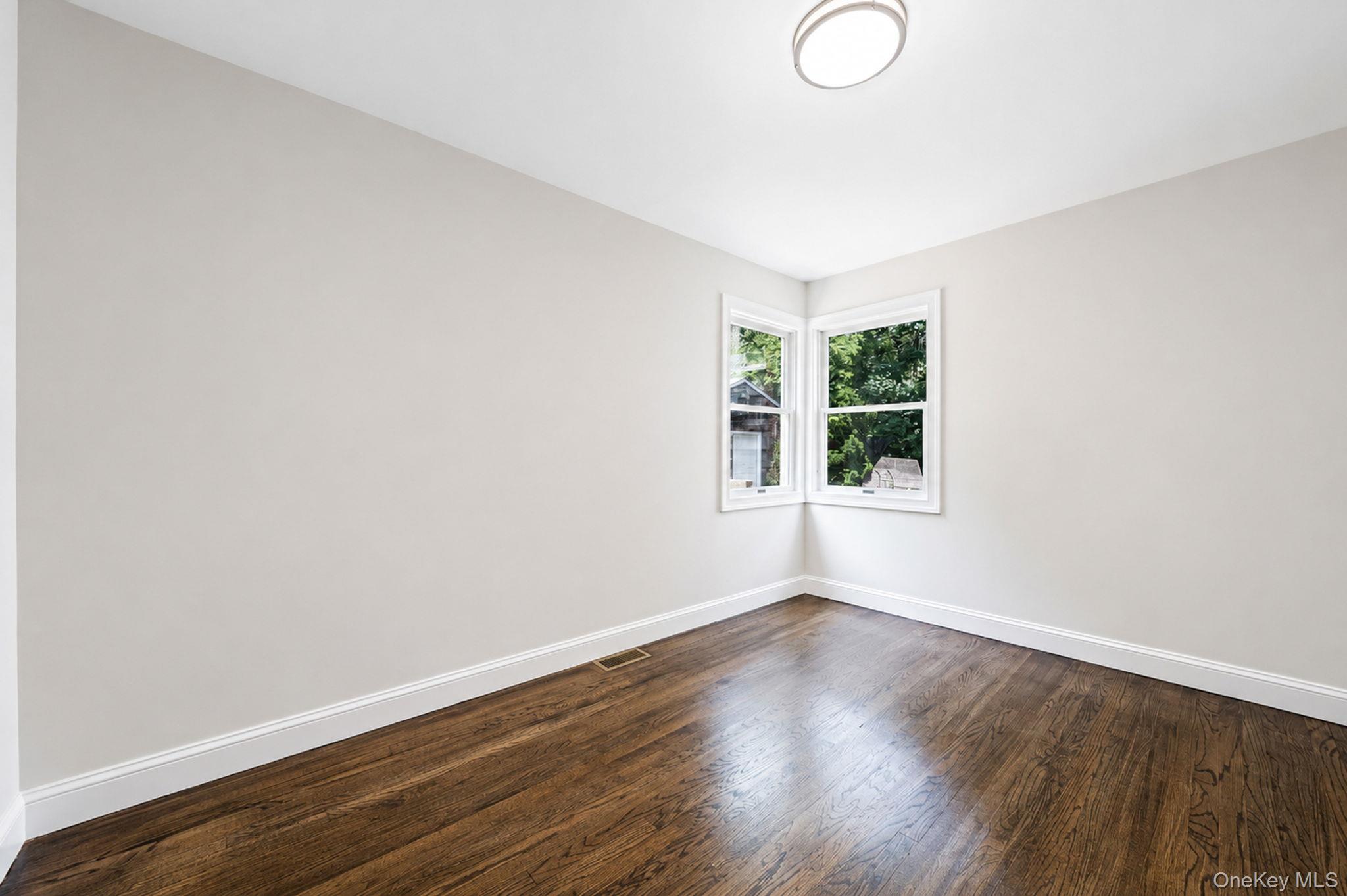 245 Melville Road Property Photo 13