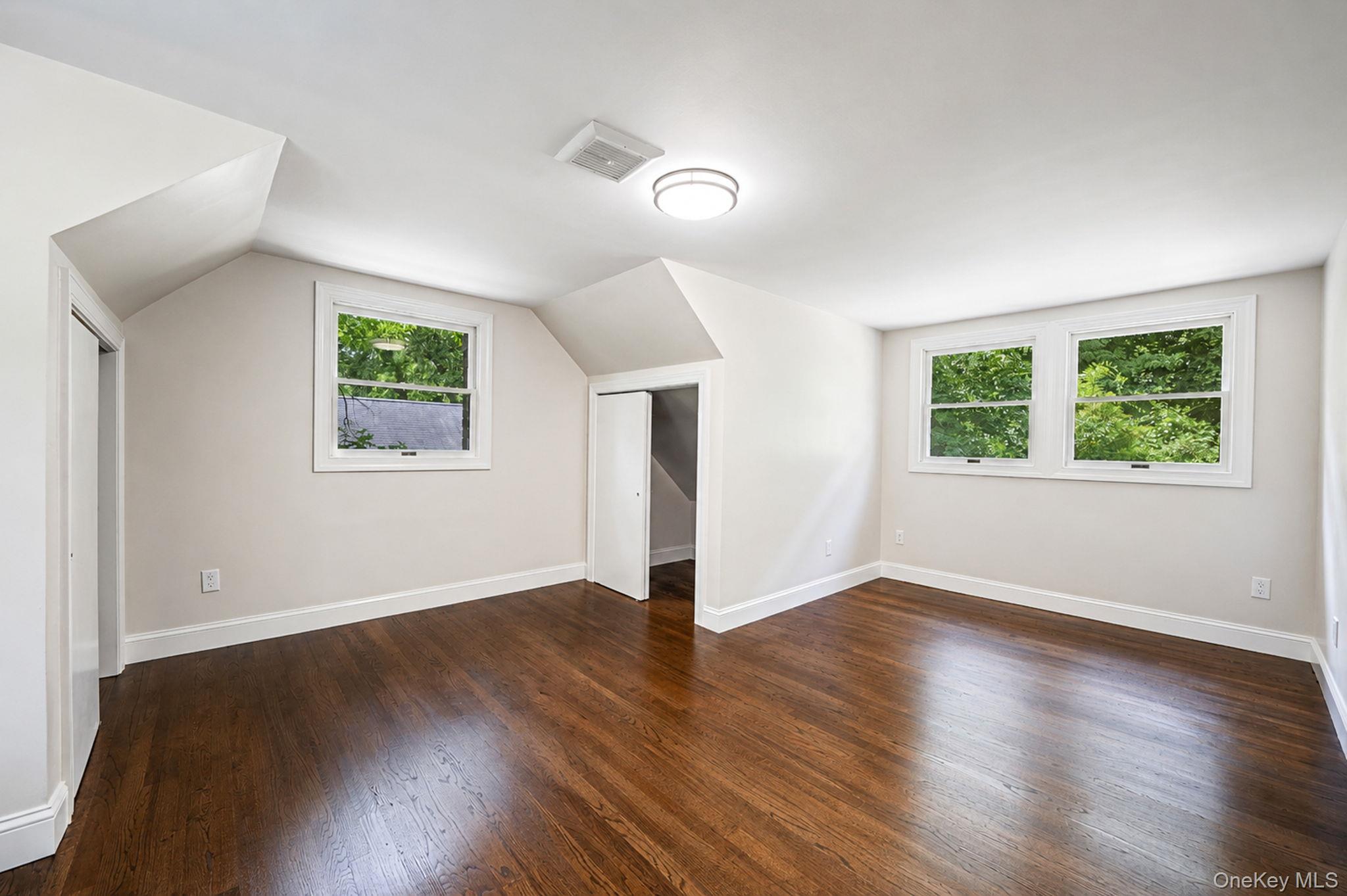 245 Melville Road Property Photo 17