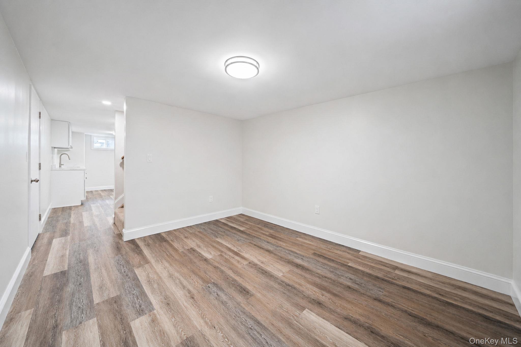 245 Melville Road Property Photo 22