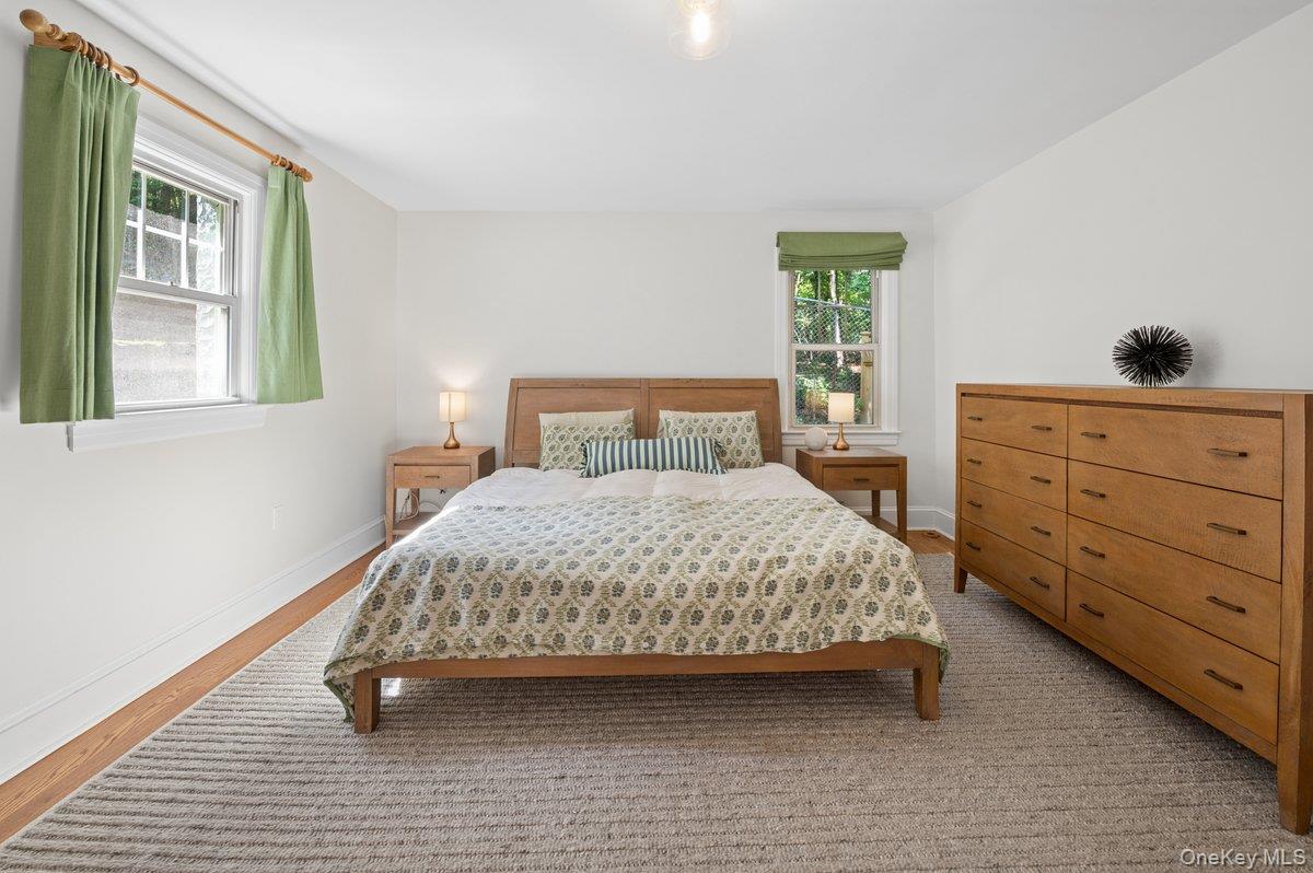 184 Farragut Avenue Property Photo 15