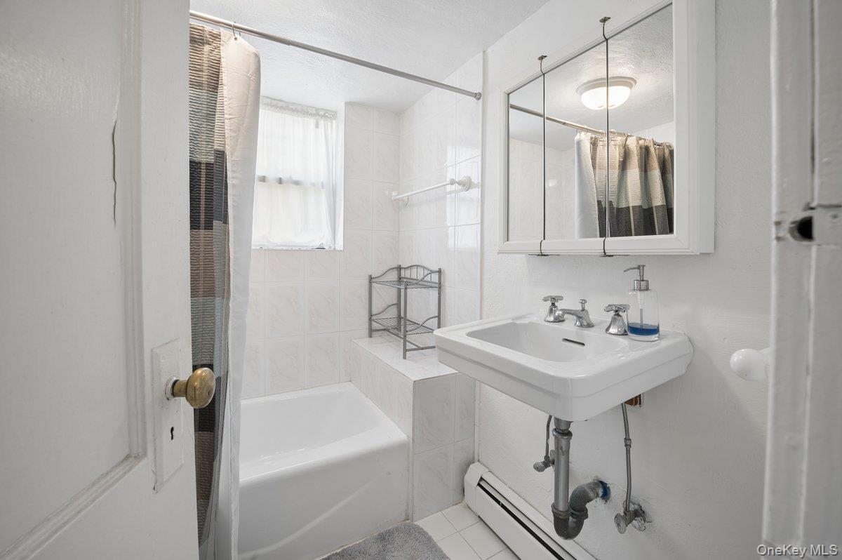 184 Farragut Avenue Property Photo 27