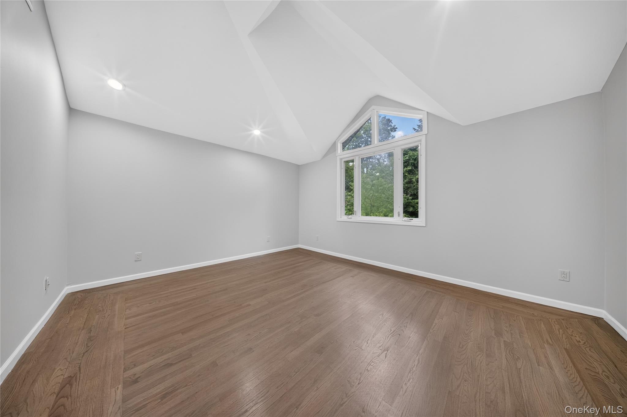 71-57 Douglaston Parkway Property Photo 28