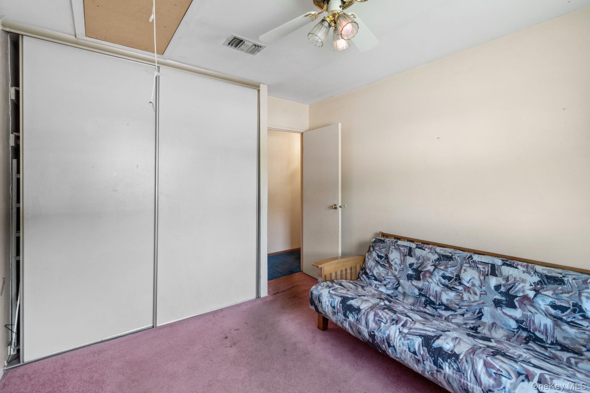 528 Lake Court 528 Property Photo 11