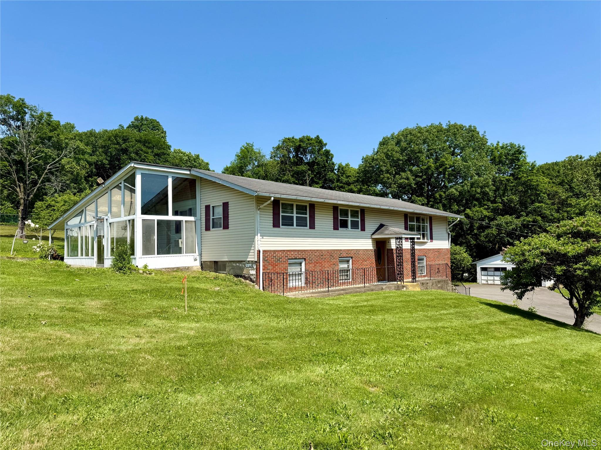 231 Highland Avenue Property Photo 2