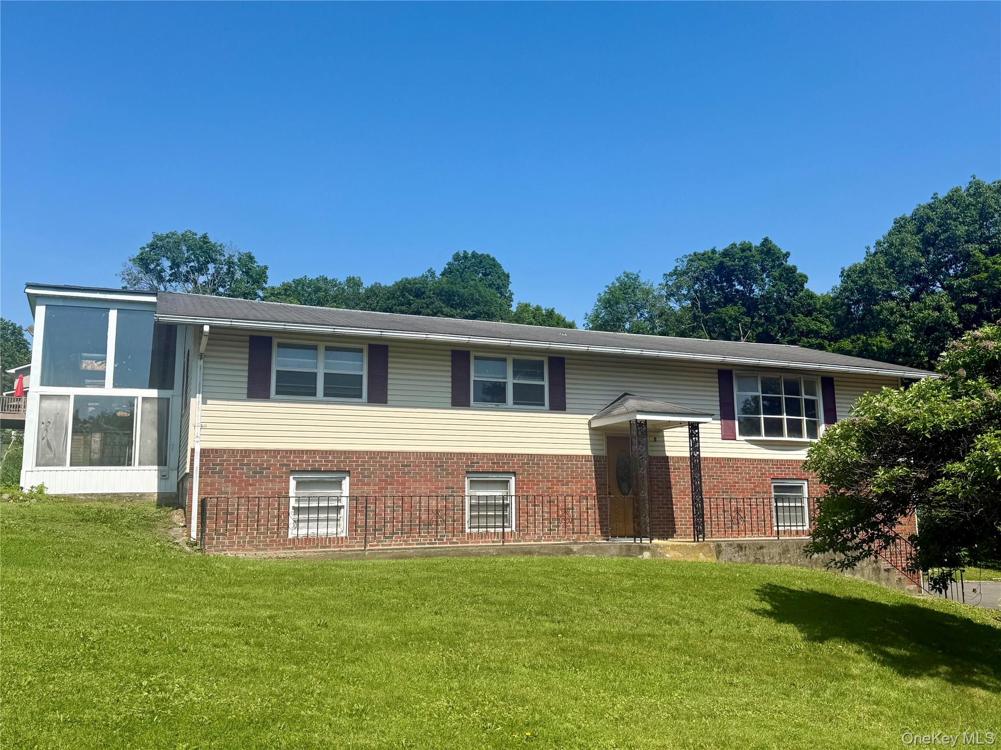 231 Highland Avenue Property Photo 3