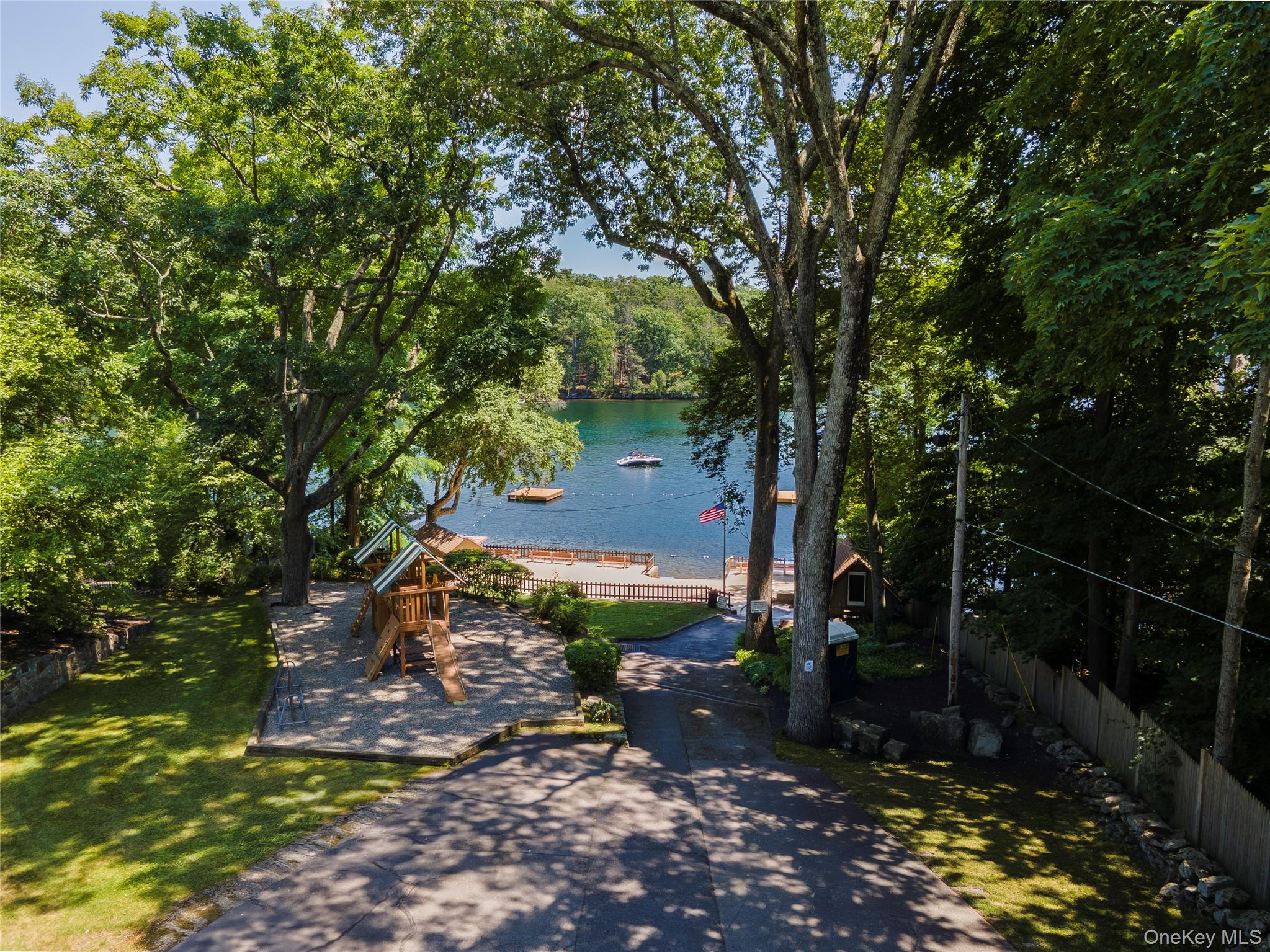 71 W Lake Boulevard Property Photo 38