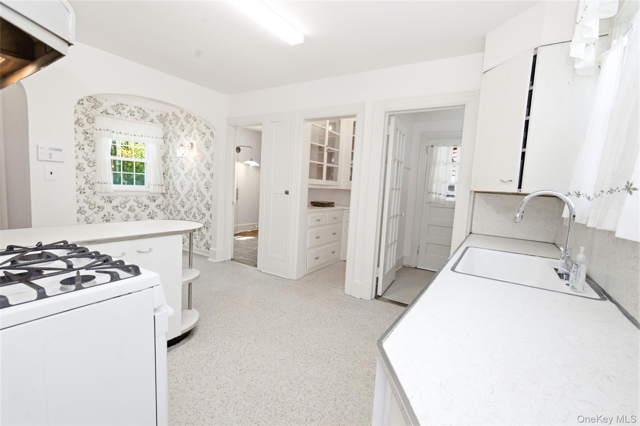 9 Leith Place Property Photo 13