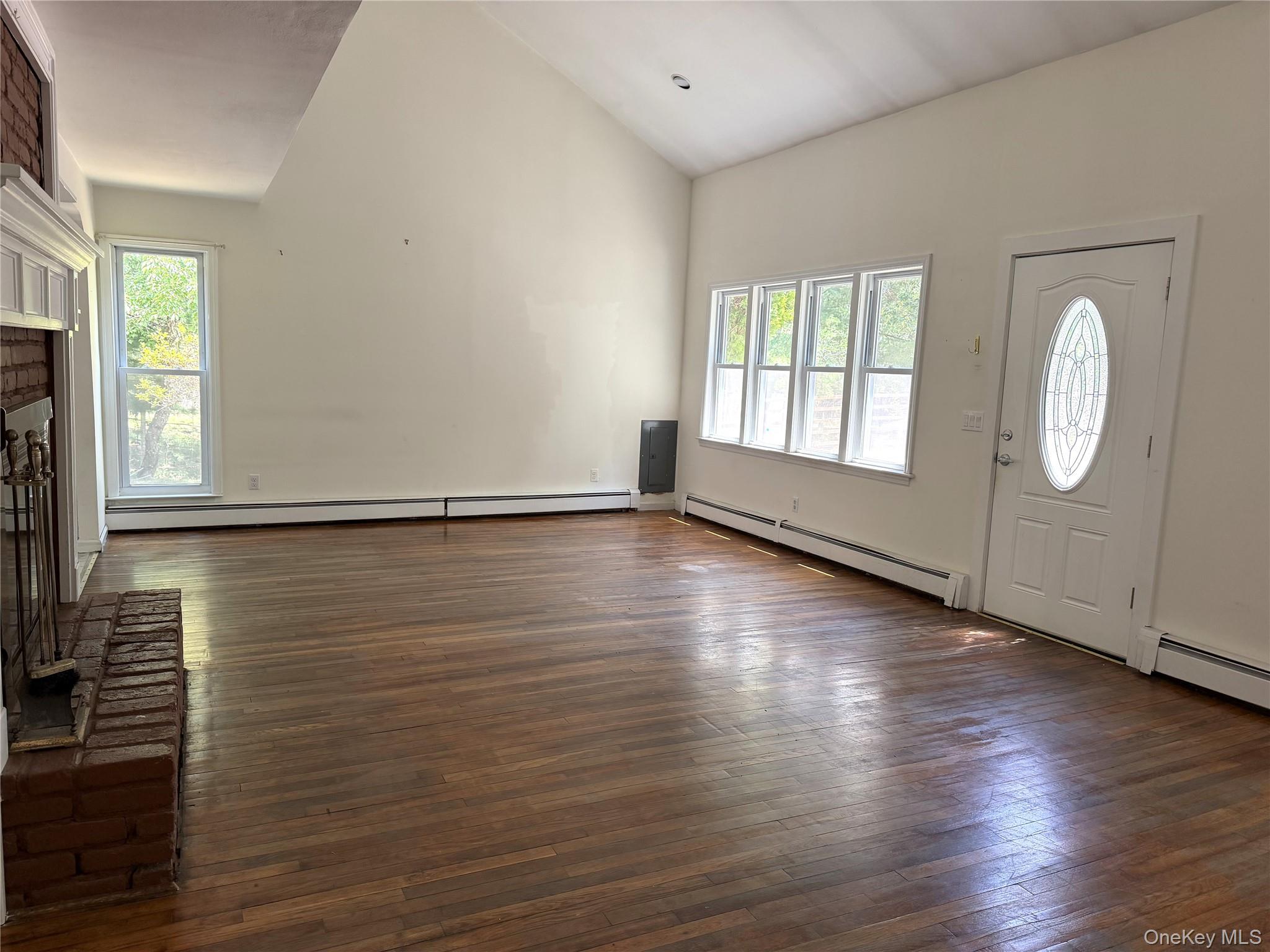 7 Albertines Lane Property Photo 14