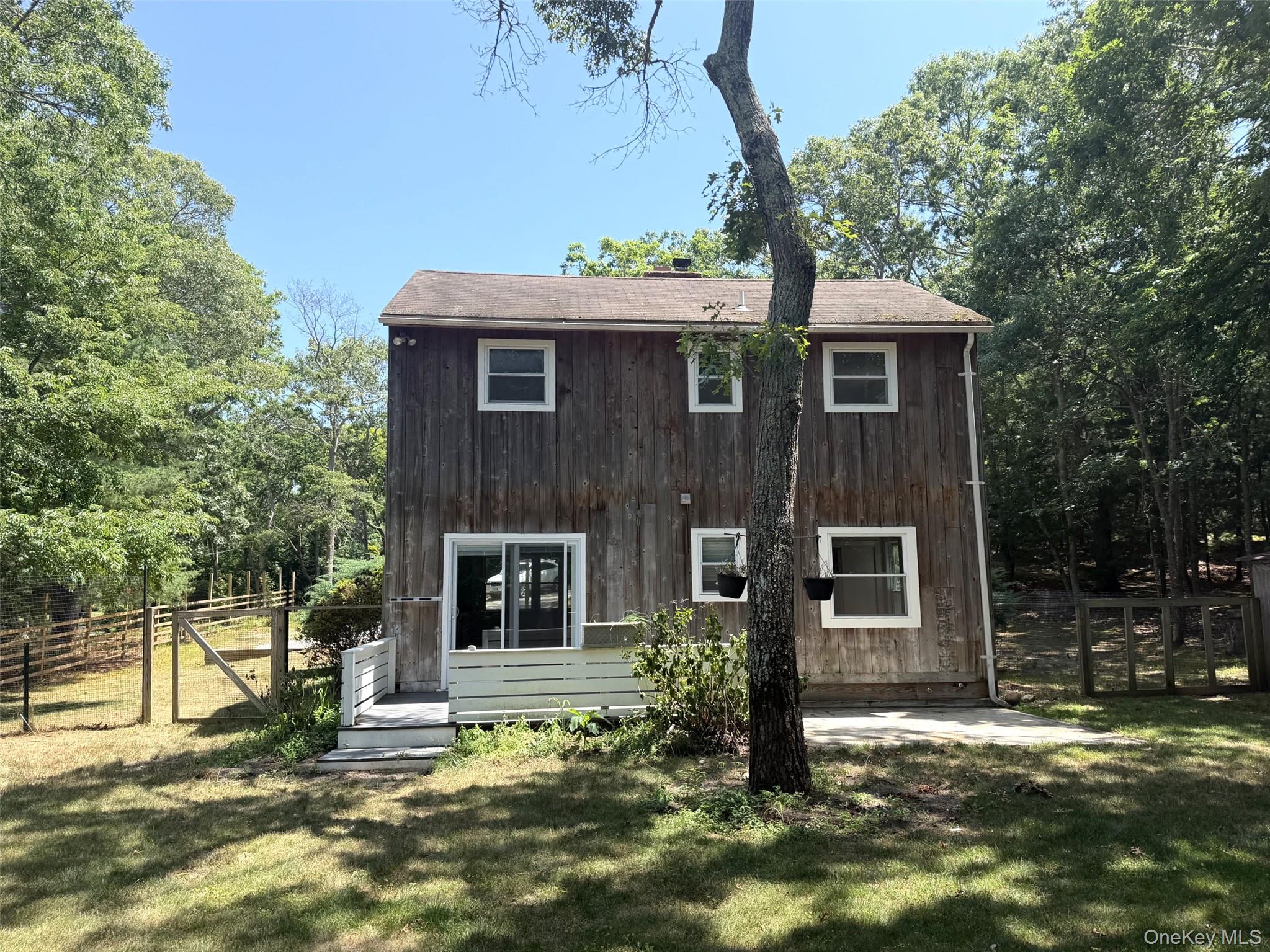 7 Albertines Lane Property Photo 16