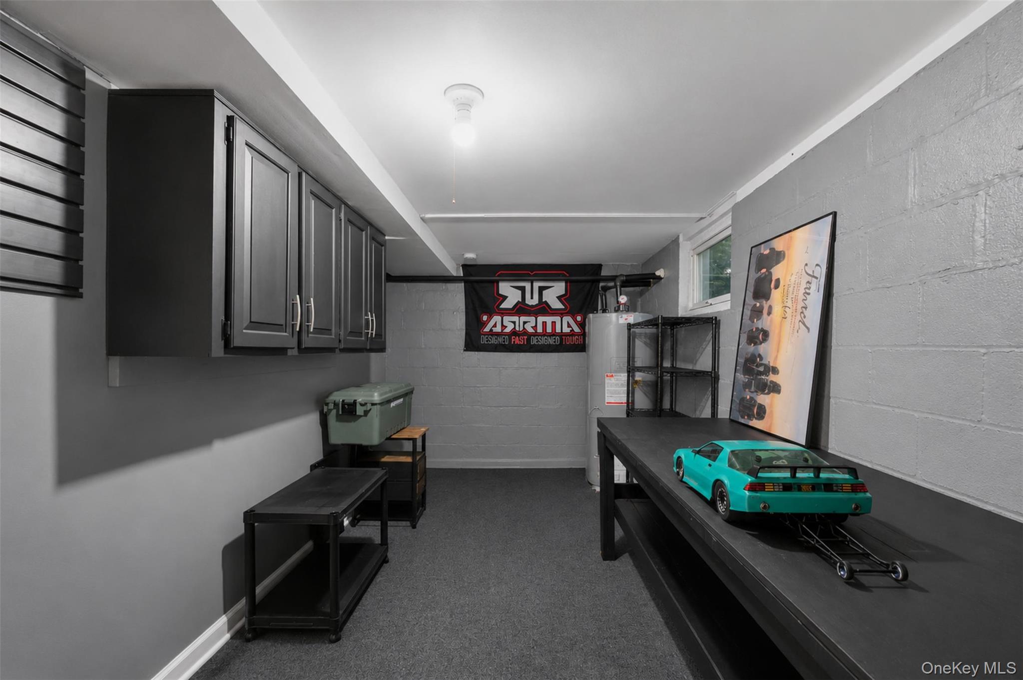 12 Leeside Road Property Photo 30