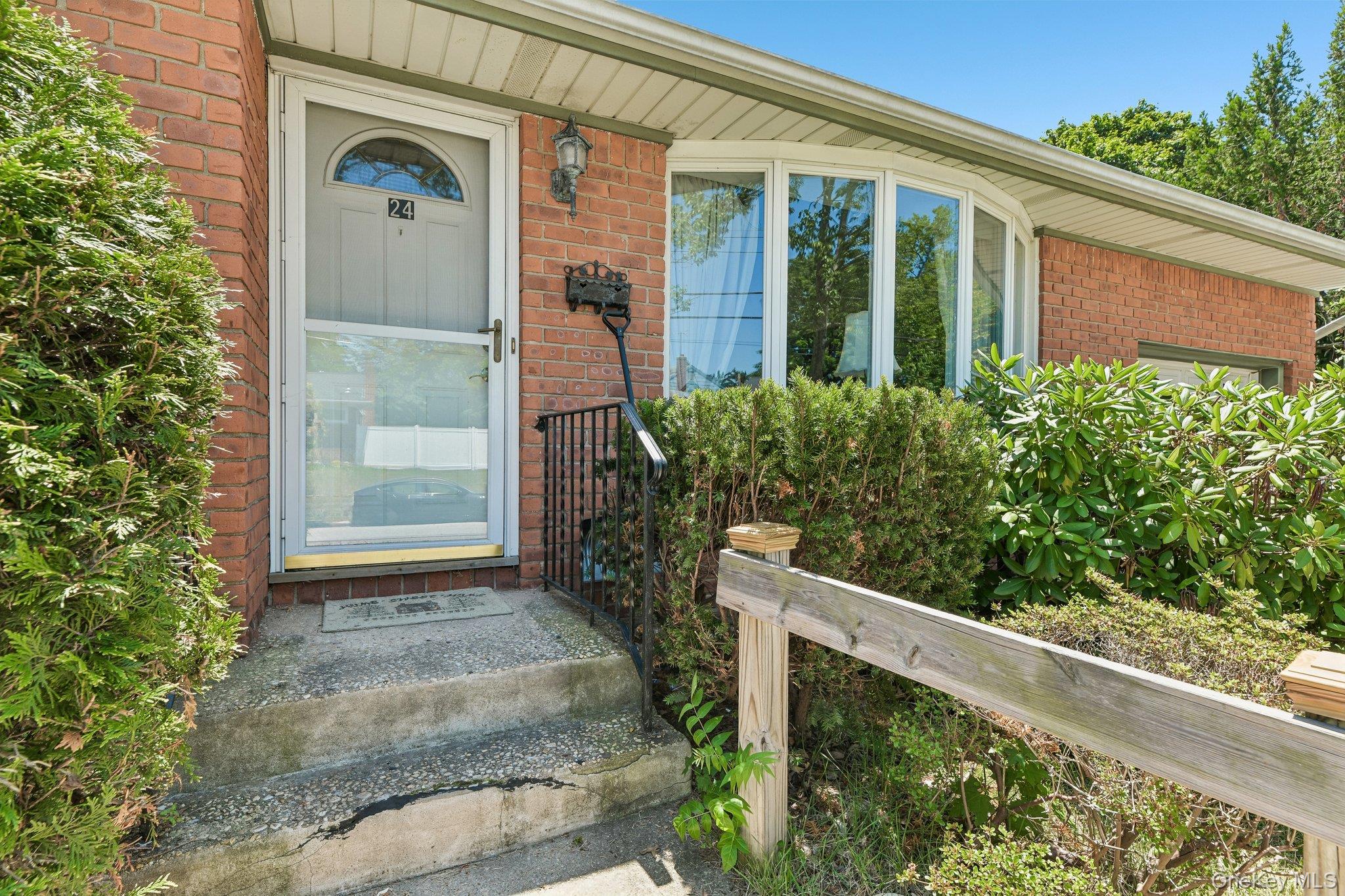 24 Oakley Drive Property Photo 5