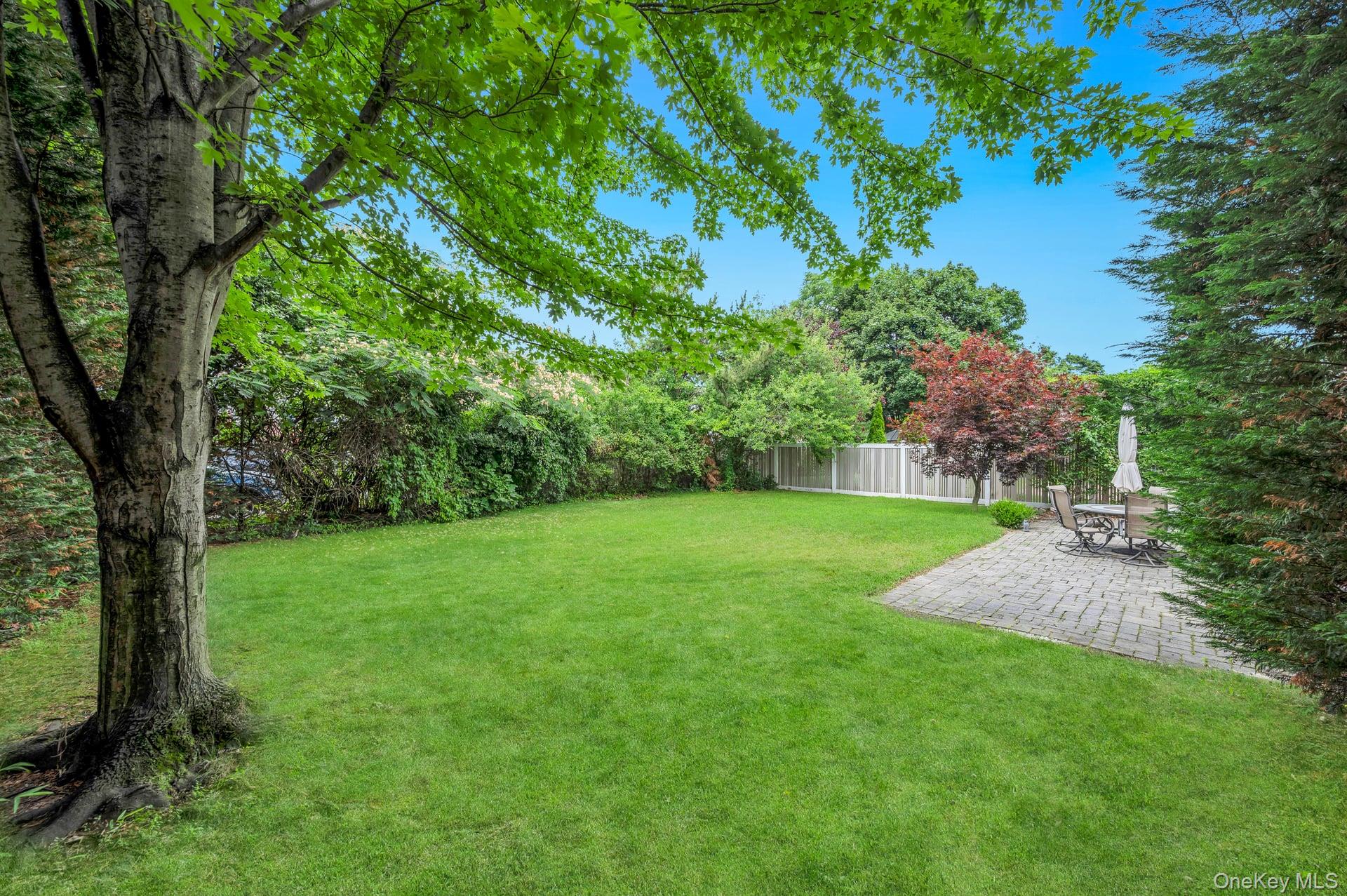 52 Yorktown Street Property Photo 6