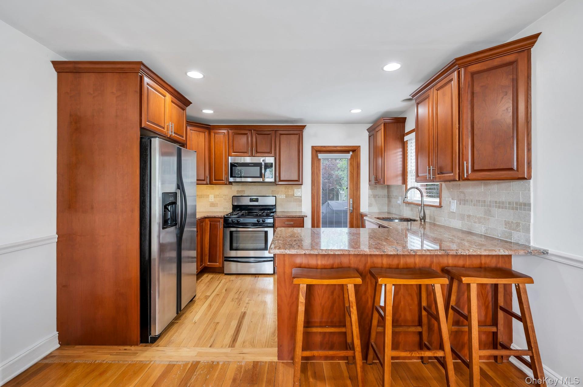 52 Yorktown Street Property Photo 15