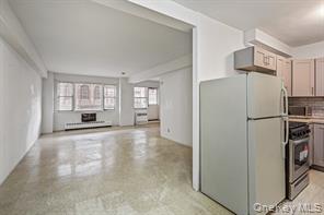 89-15 Parsons Boulevard Property Photo 3