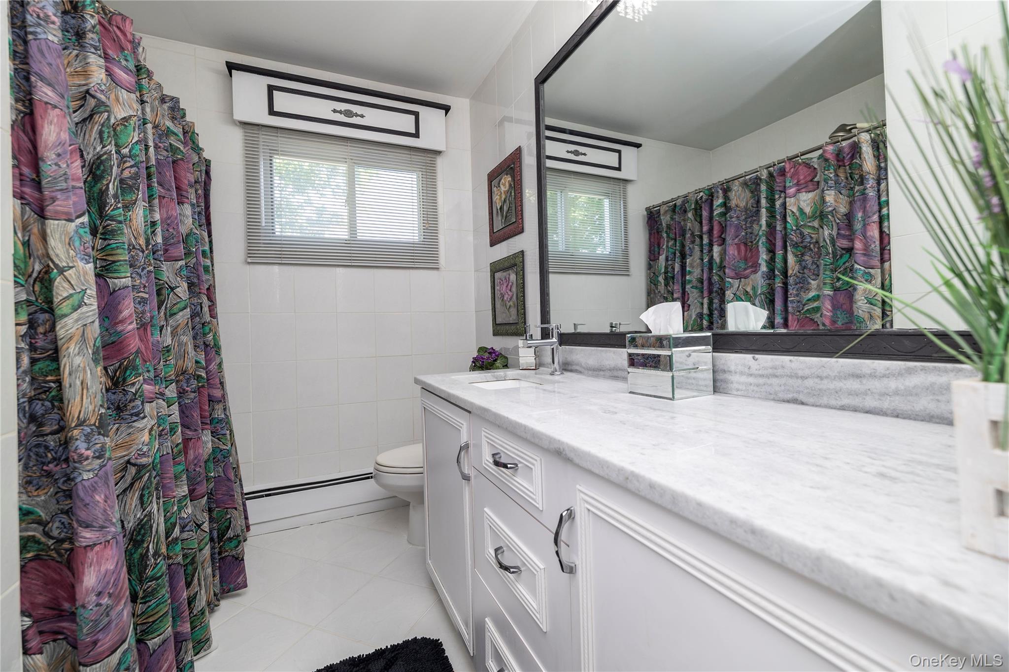 676 Dickens Avenue Property Photo 13