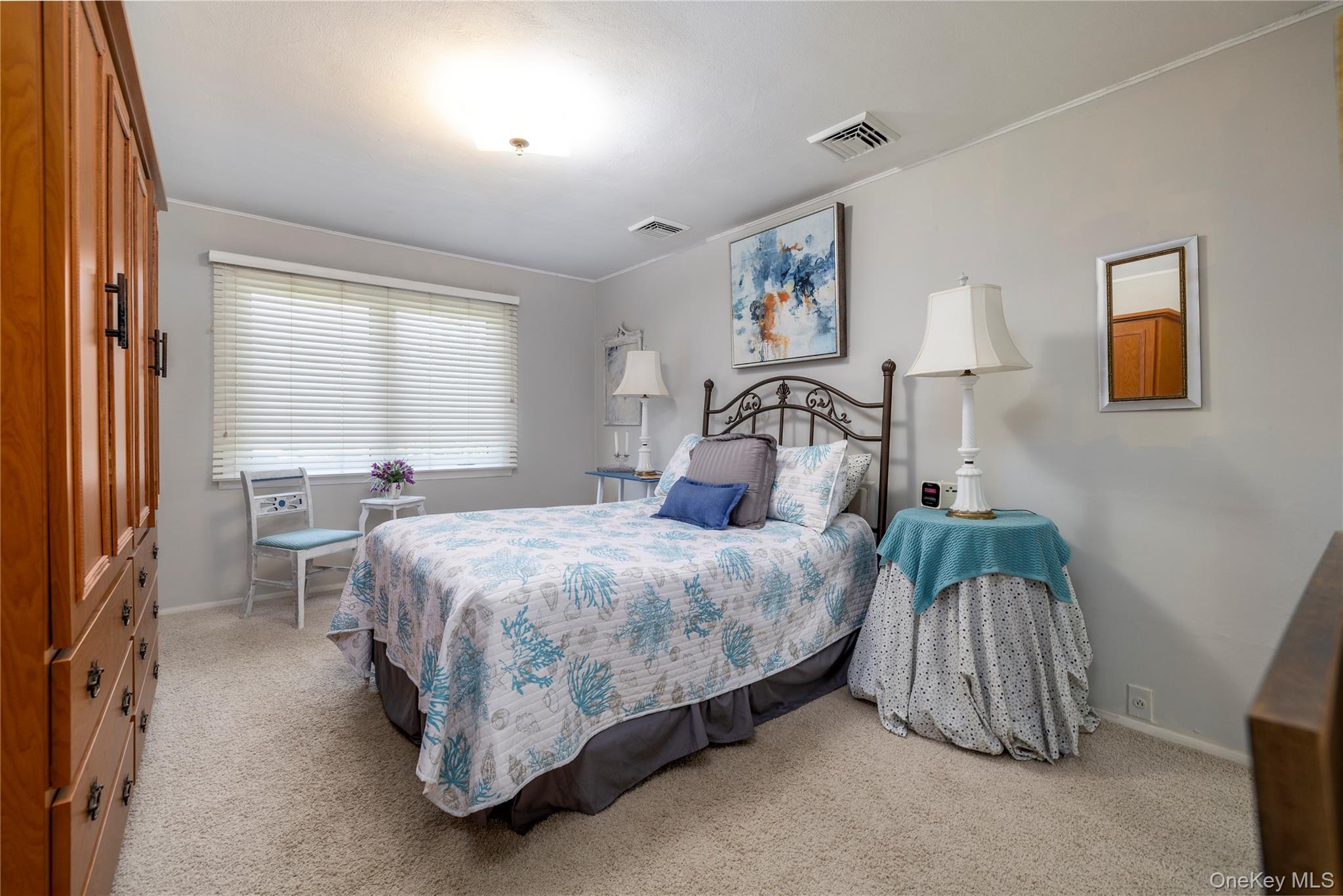 676 Dickens Avenue Property Photo 14