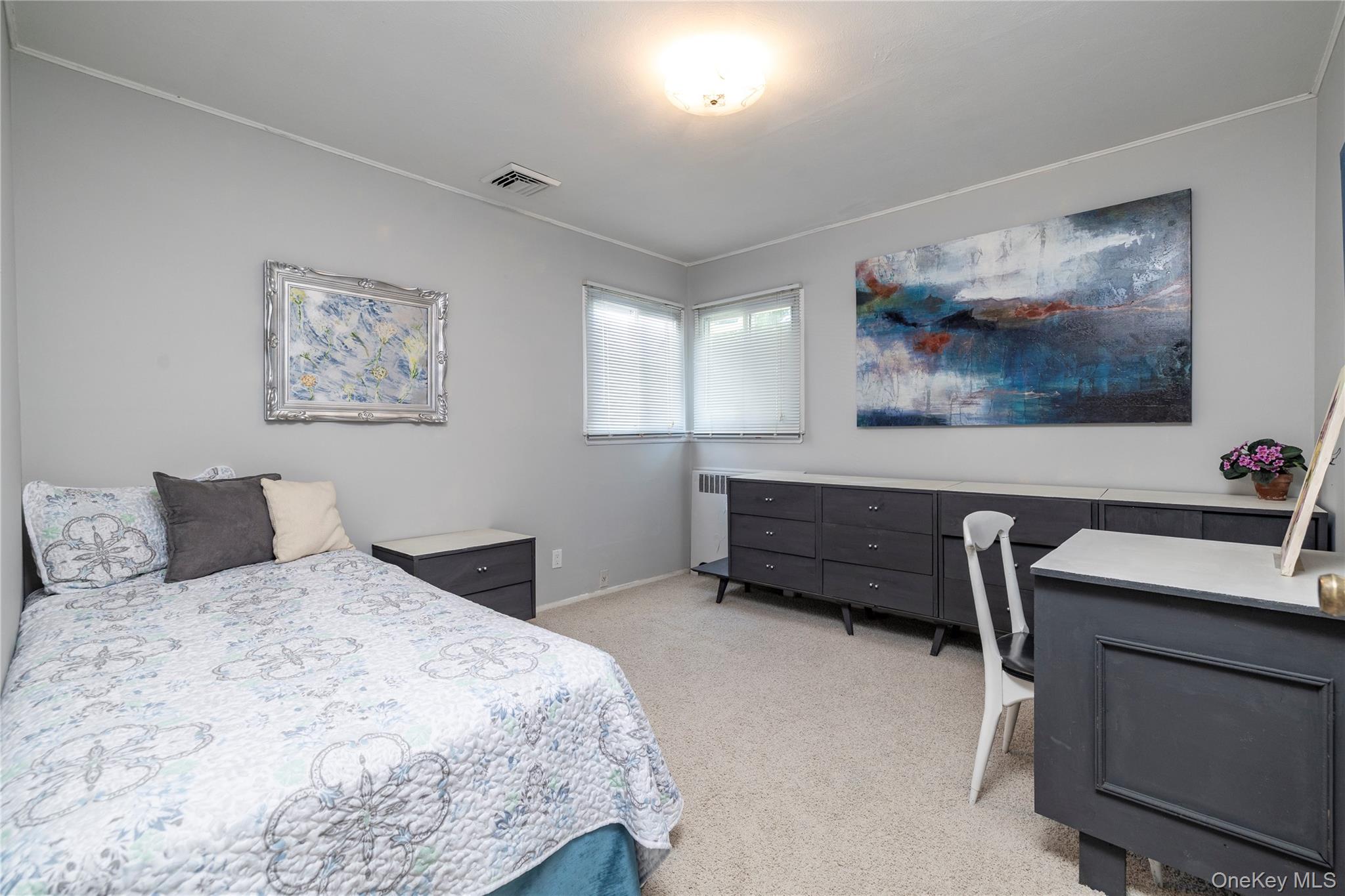 676 Dickens Avenue Property Photo 16