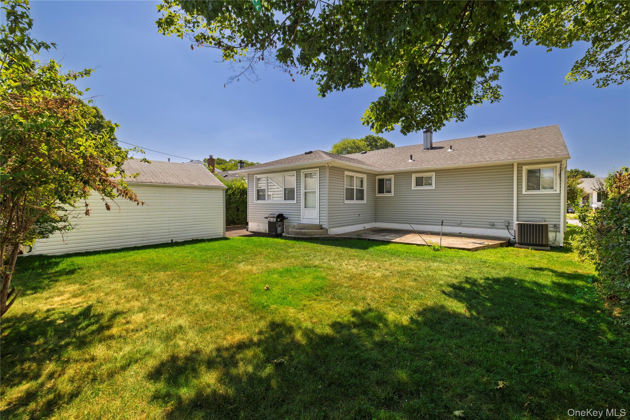 676 Dickens Avenue Property Photo 19