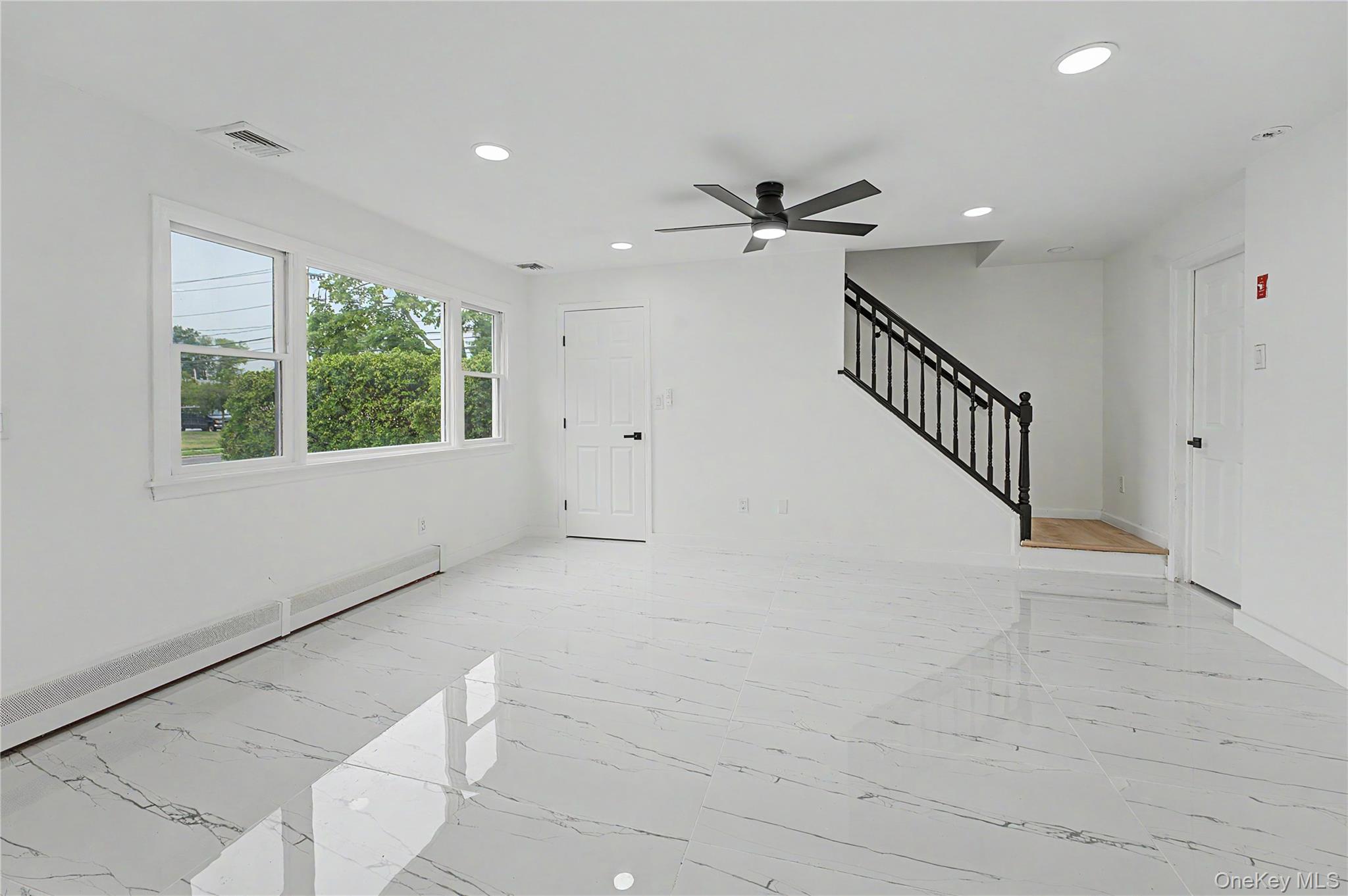6 Regal Lane Property Photo 16