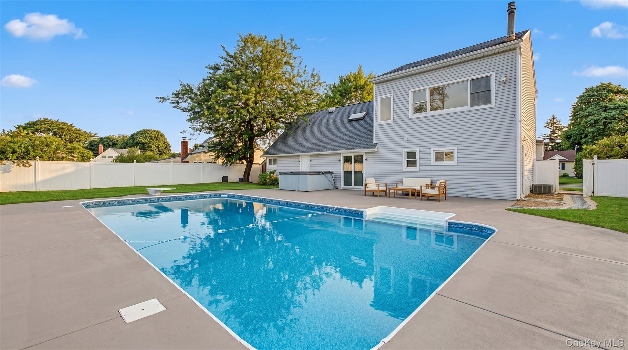 6 Regal Lane Property Photo 19